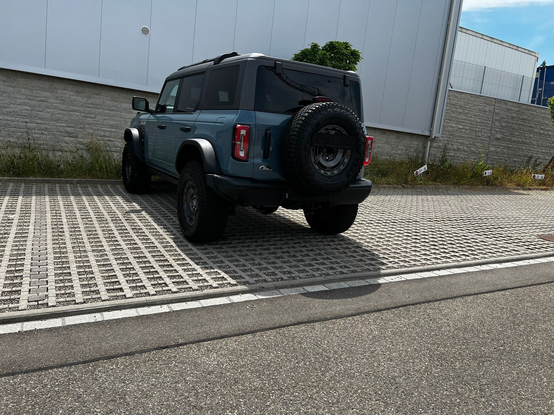 FORD BRONCO Everglades Ausführung-image-4