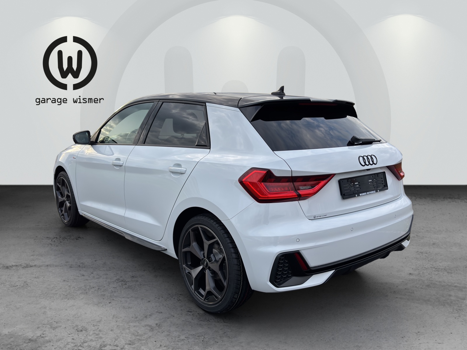 AUDI A1 Sportback 35 TFSI S Line S-tronic-image-2