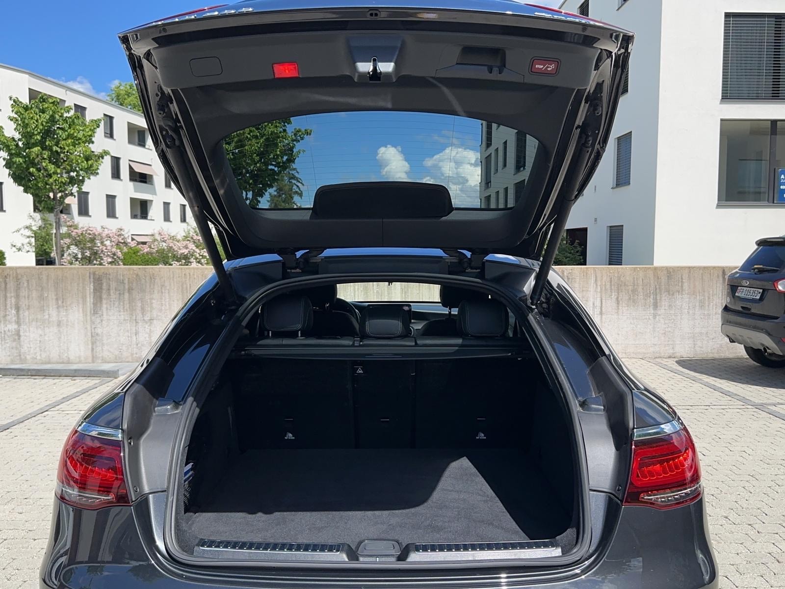 MERCEDES-BENZ GLC Coupé 200 AMG Line 4Matic 9G-Tronic-image-8