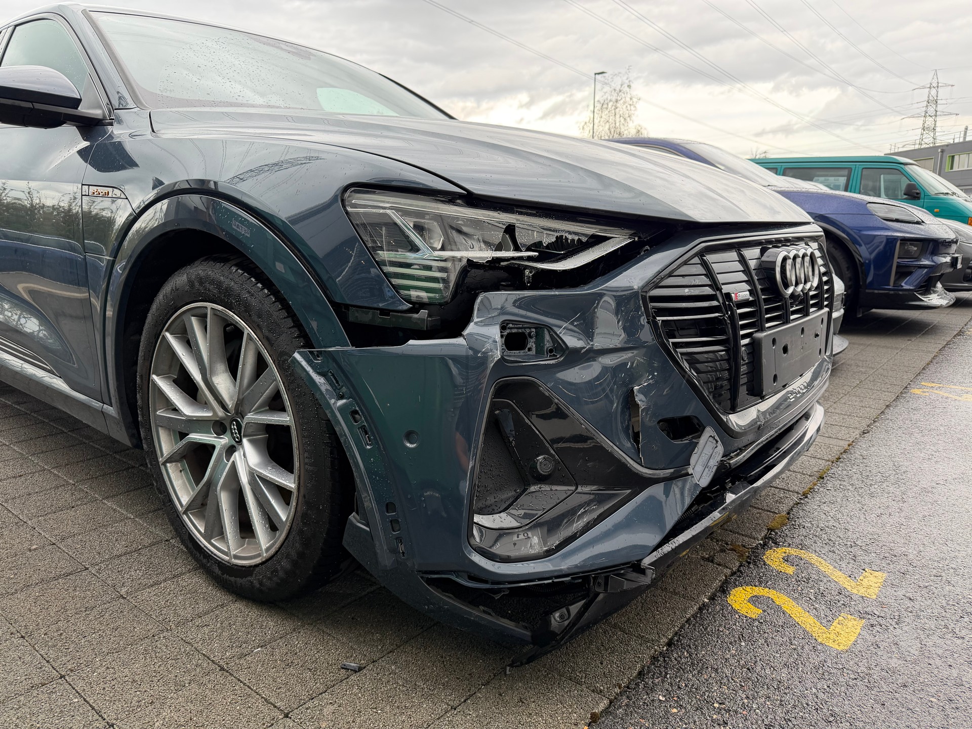 AUDI e-tron 50 Sportback S Line quattro-image-1