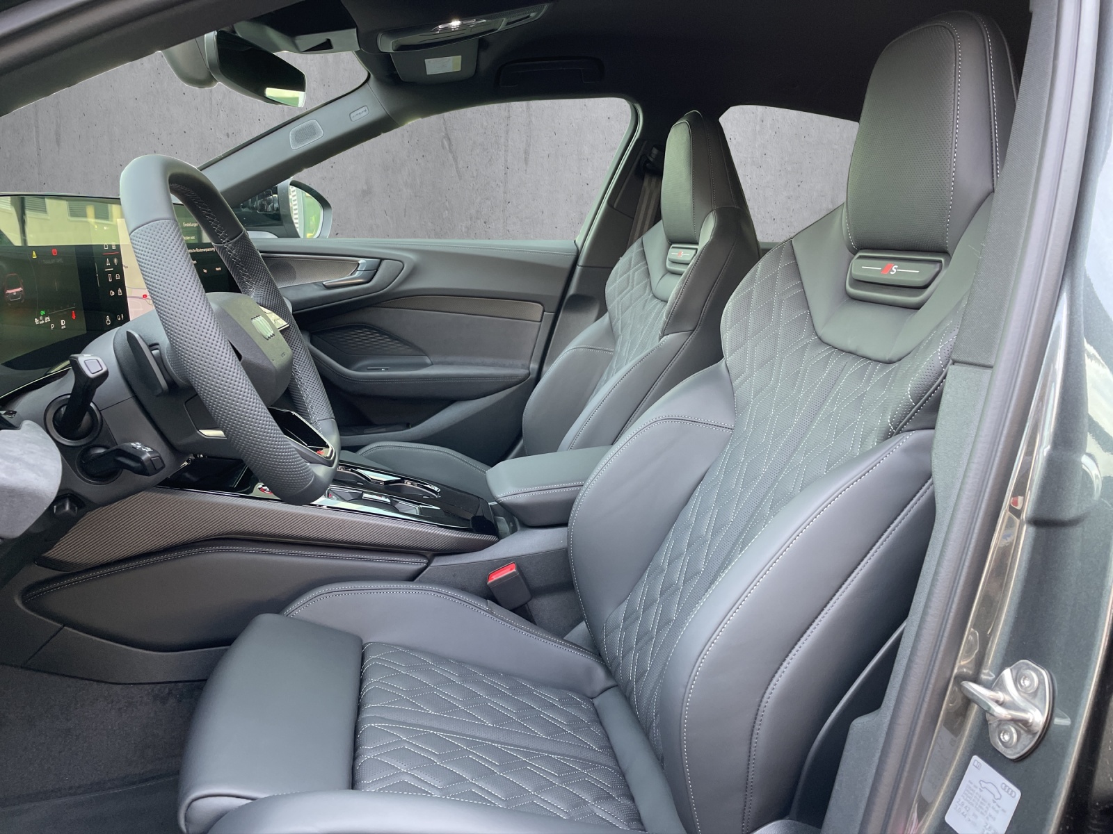 AUDI S5 Limousine TFSI quattro S tronic-image-6