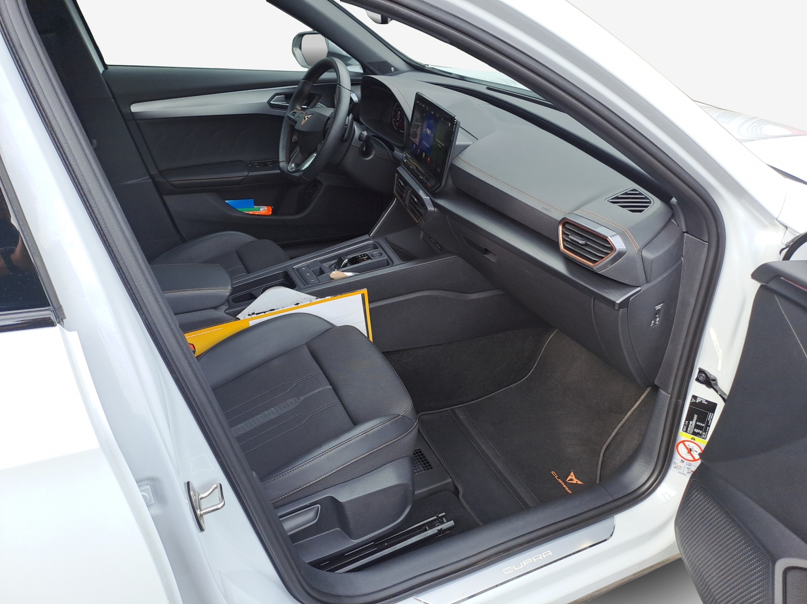 CUPRA Formentor 2.0TSI Tribe Edition 4Drive DSG-image-13