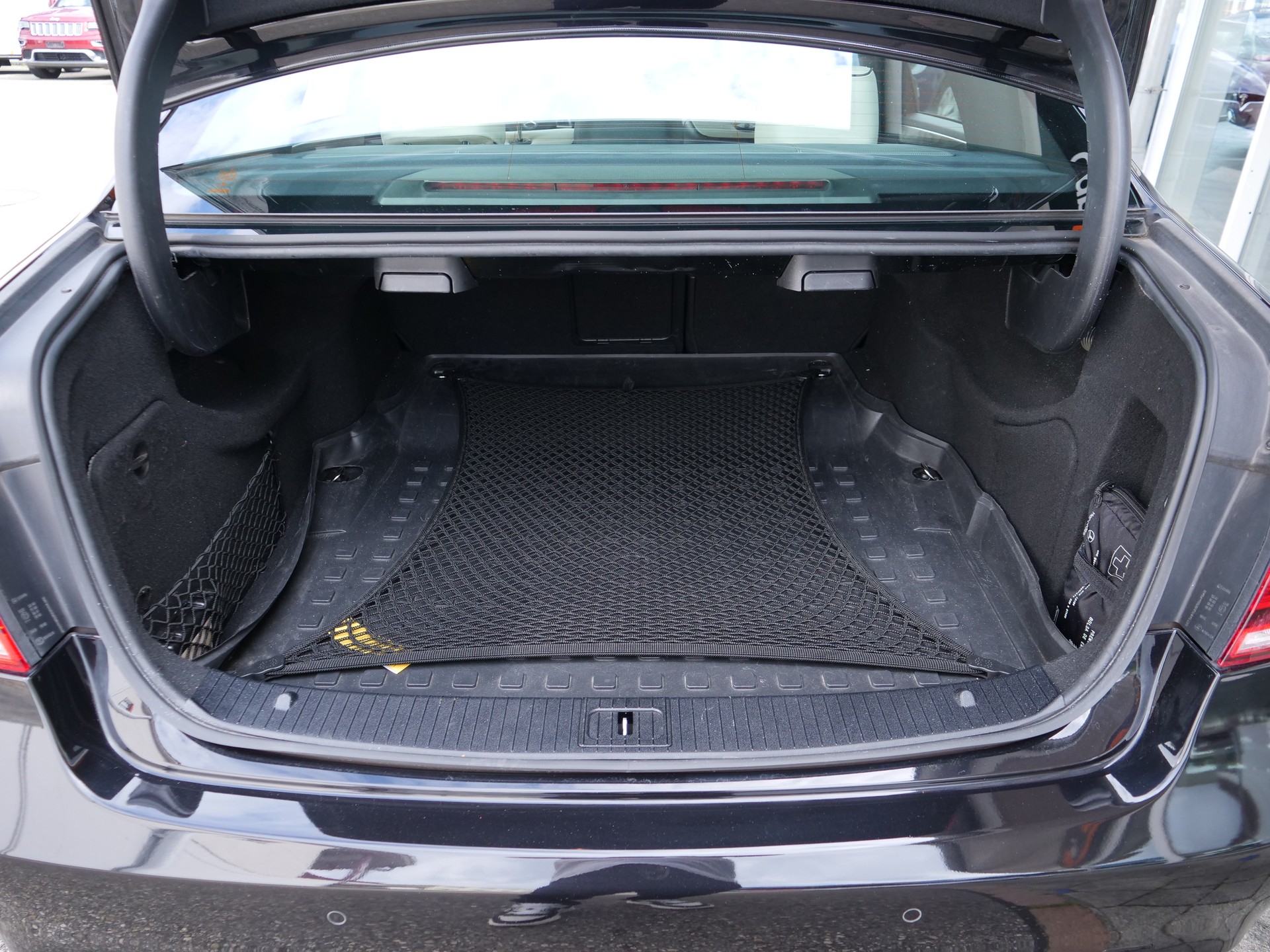 MERCEDES-BENZ E 350 BlueTEC Elégance 4Matic 7G-Tronic-image-25