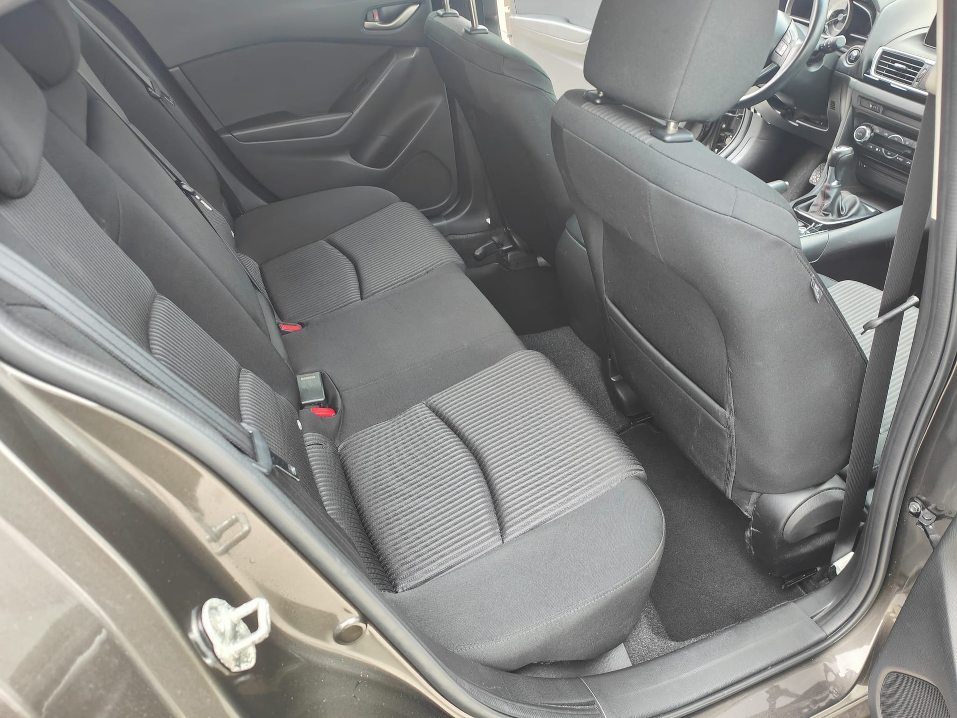 MAZDA 3 2.0 16V Ambition Plus-image-10