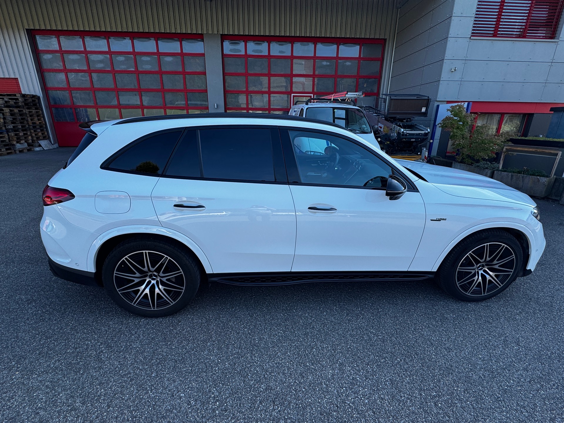 MERCEDES-BENZ GLC 43 AMG Executive Edition 4Matic 9G-Tronic-image-8