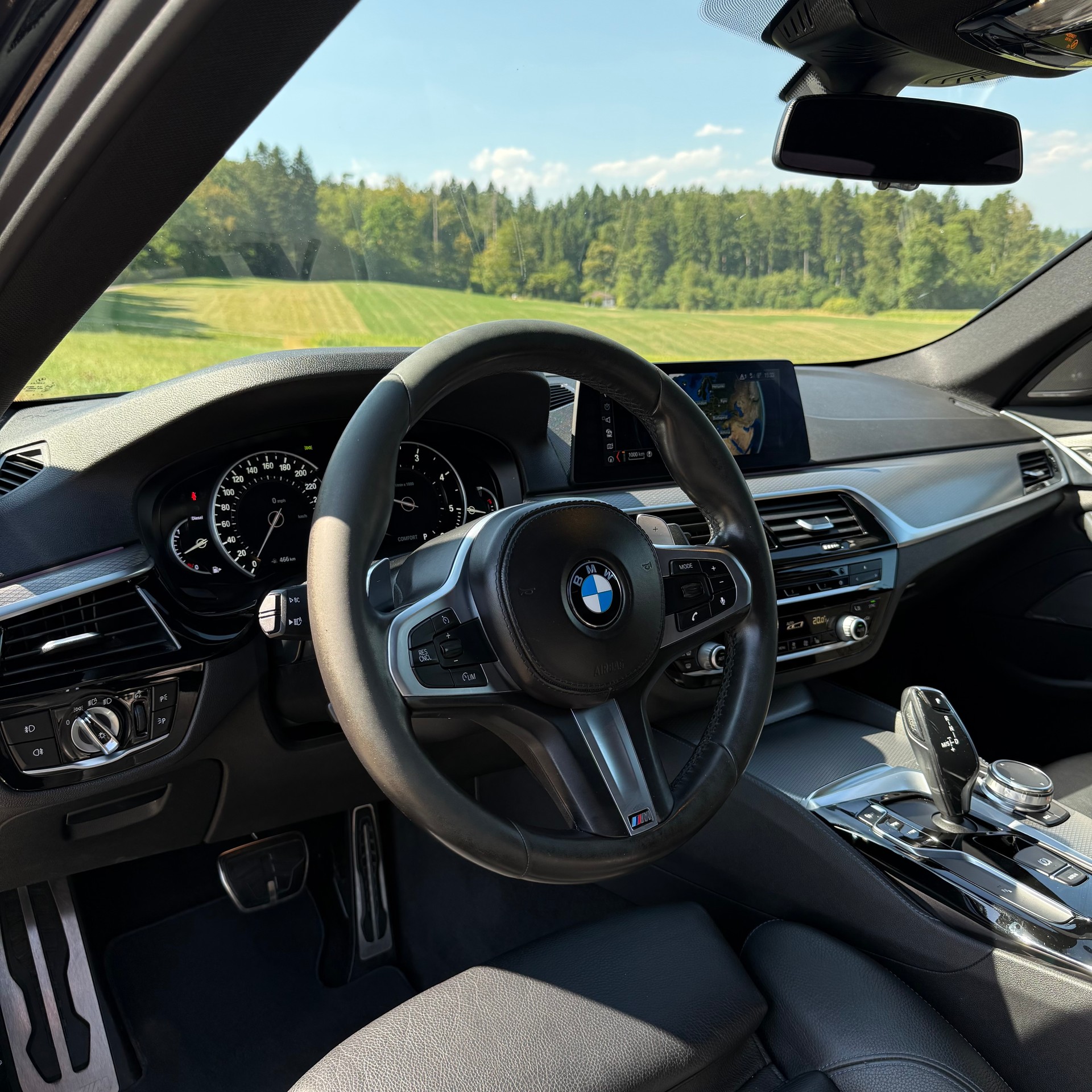 BMW 530d xDrive Sport Line Steptronic-image-4
