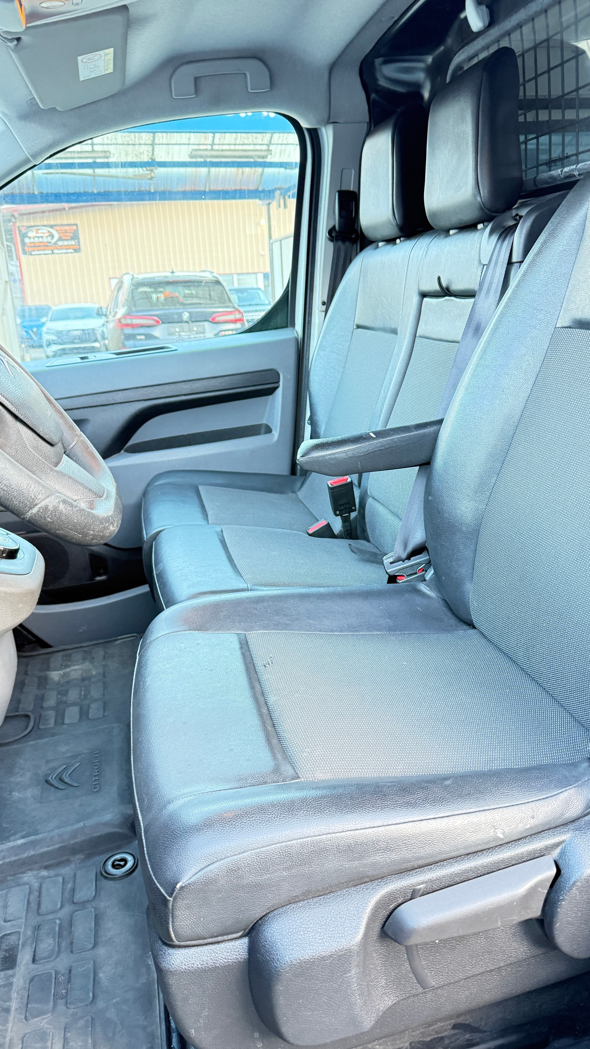 CITROEN Jumpy 2.0 BlueHDi 180 S&S M Komfort EAT6-image-8