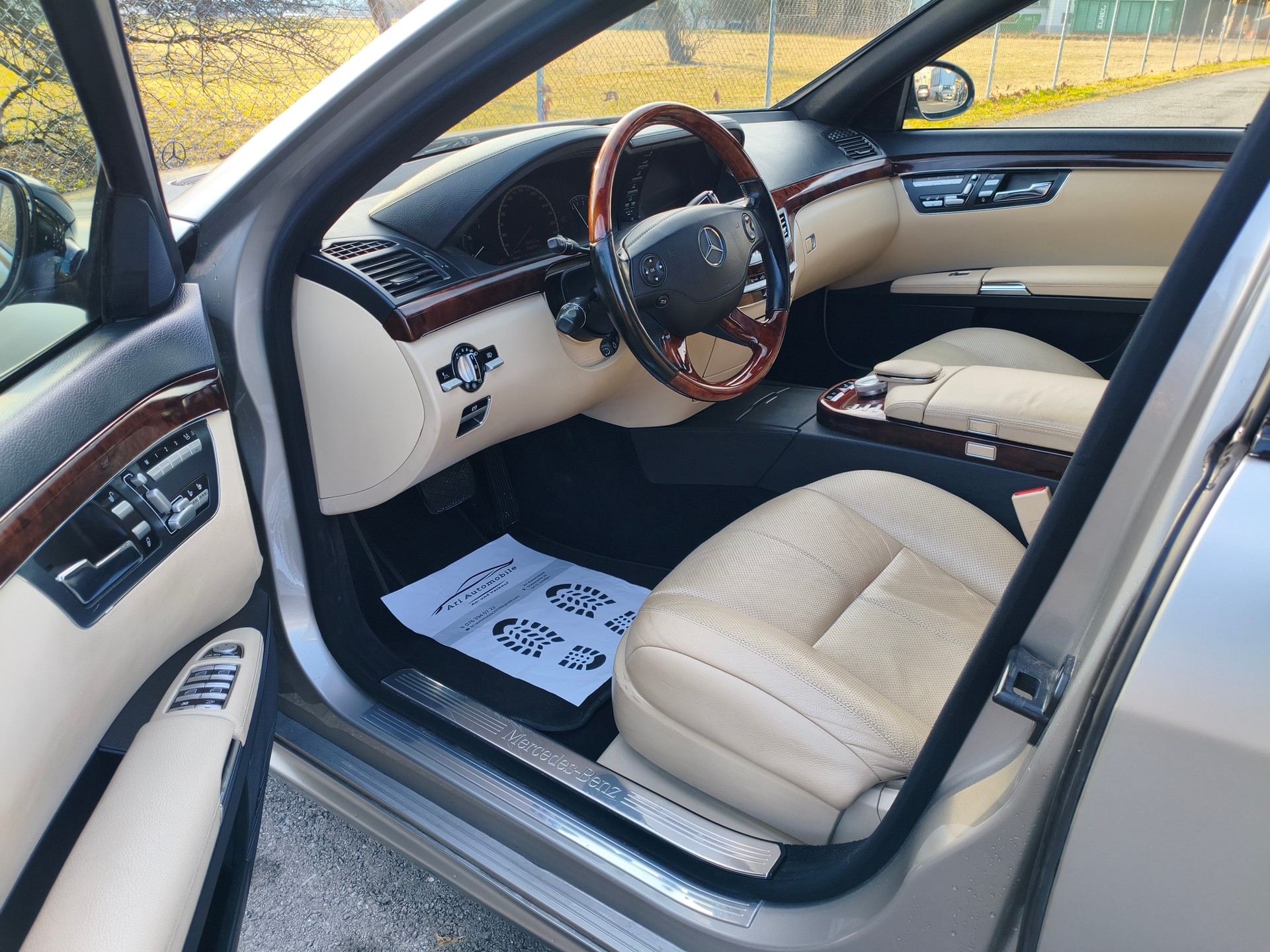 MERCEDES-BENZ S 500 L 4Matic 7G-Tronic-image-11