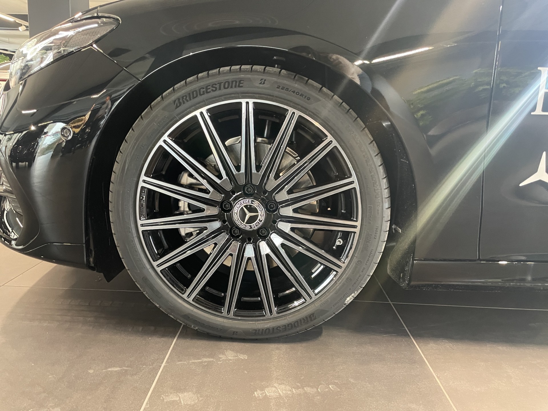 MERCEDES-BENZ CLA 220 8G-DCT 4Matic-image-6