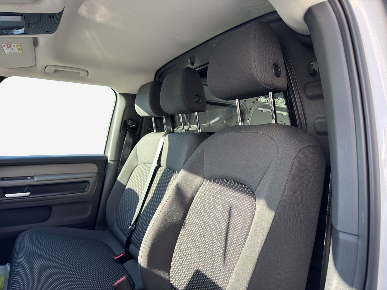 VW ID. Buzz Cargo Pro-image-11