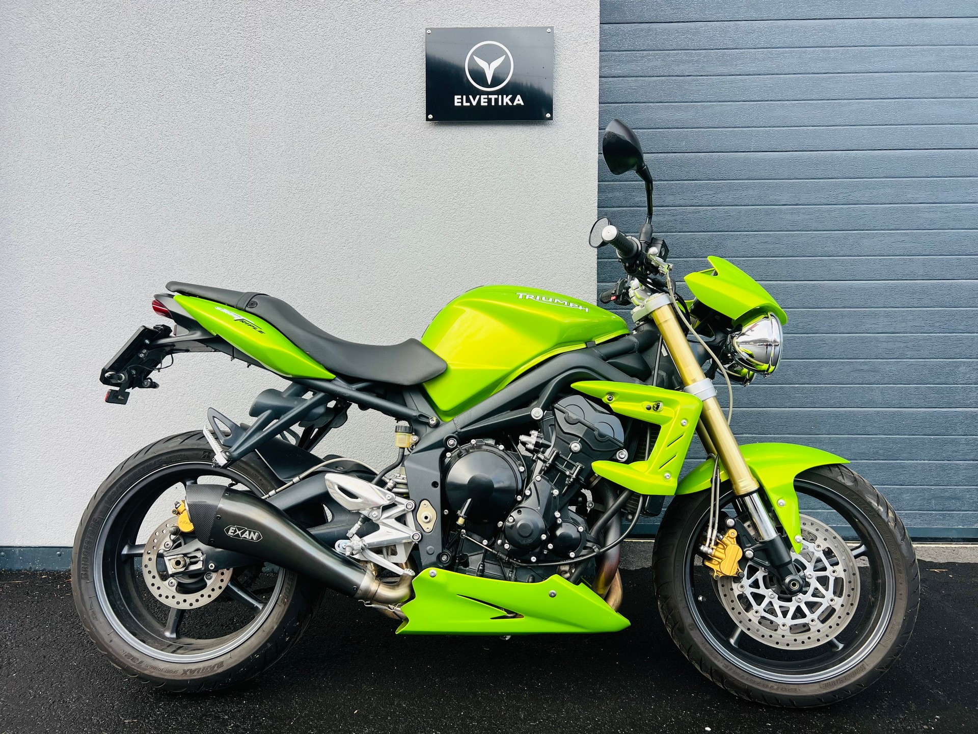 TRIUMPH Street Triple 675