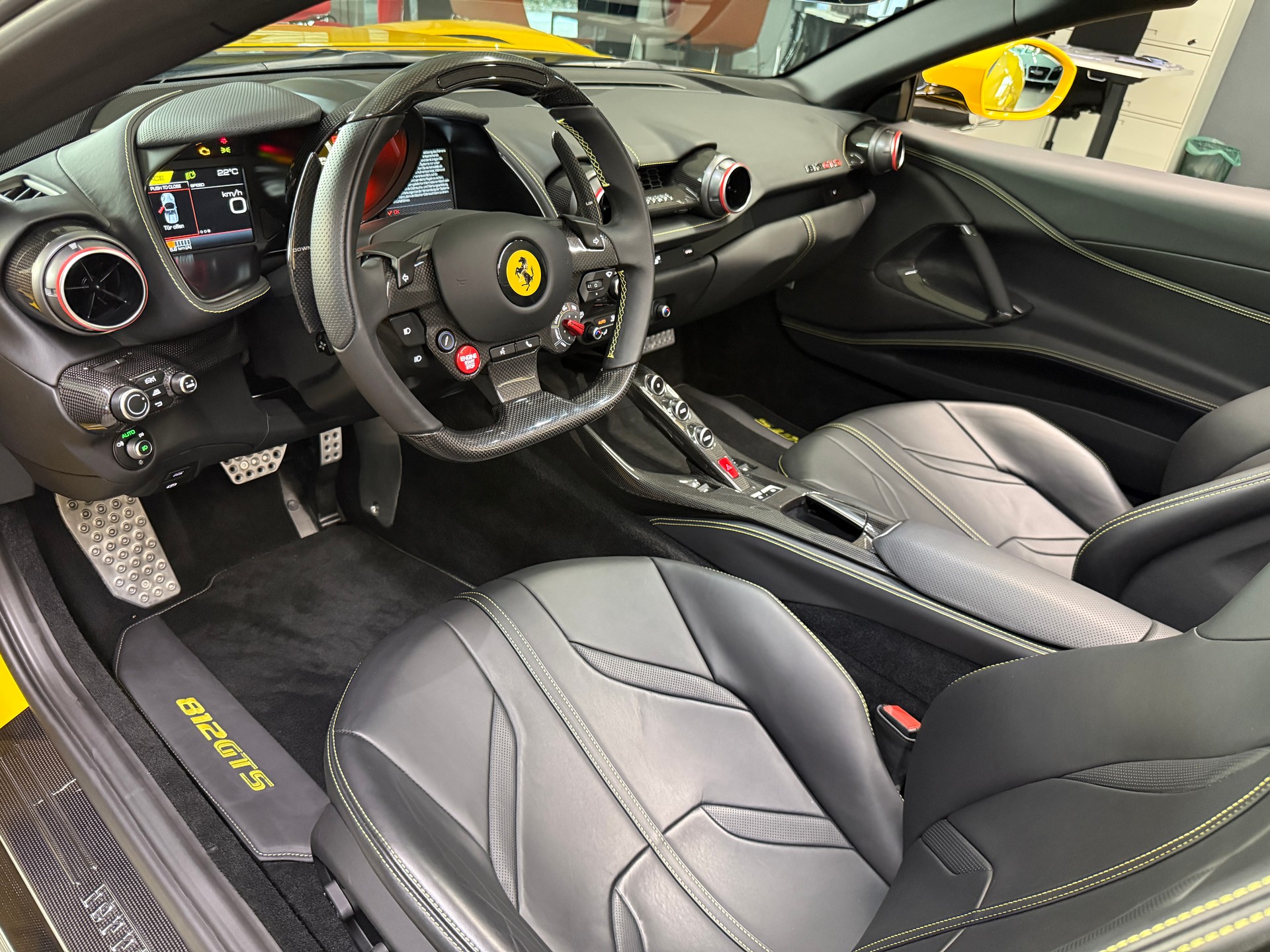 FERRARI 812 GTS-image-11