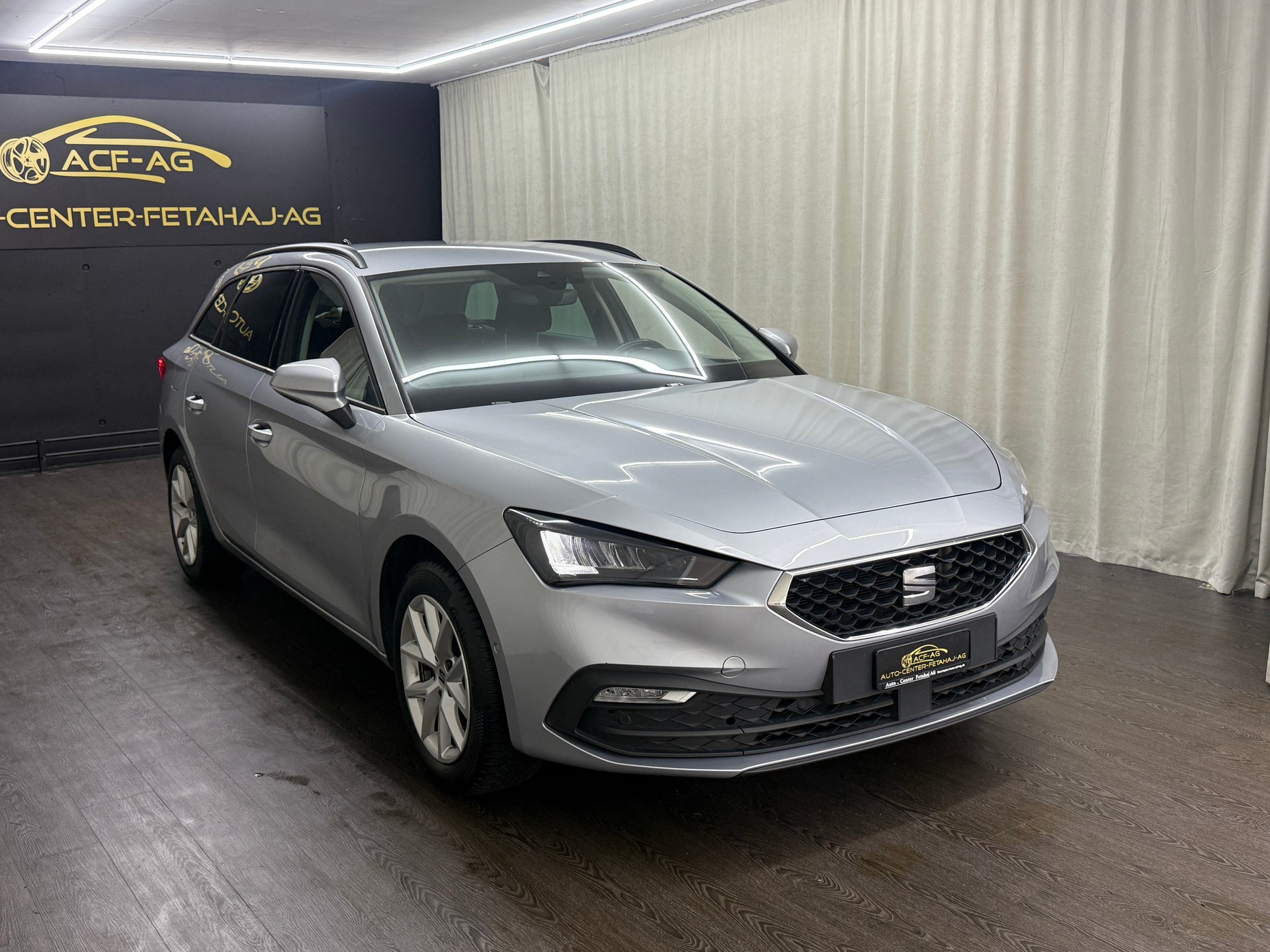 SEAT Leon ST 2.0 TDI EVO DSG Style-image-2
