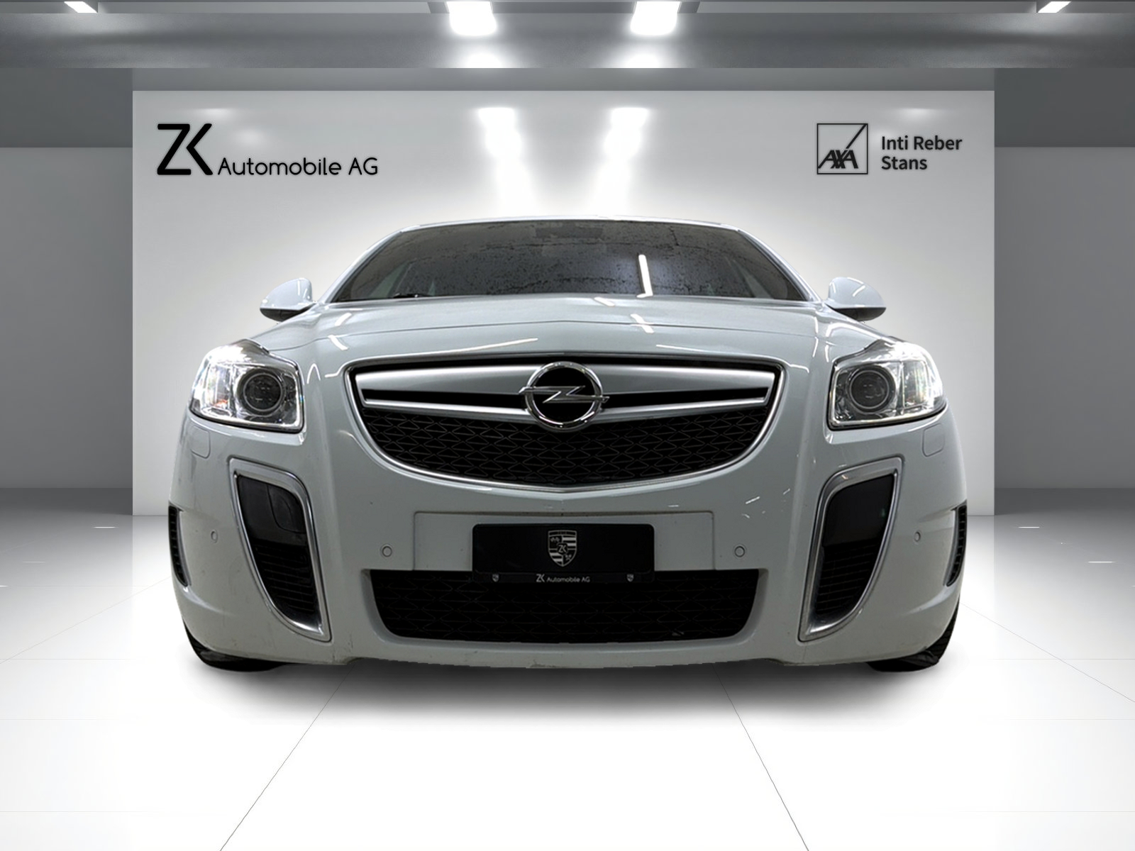 OPEL Insignia 2.8 Turbo 325PS OPC Olympic White 4WD / OPC Recaro Sportledersitze / Glasdach / Infinity Sound /-image-3