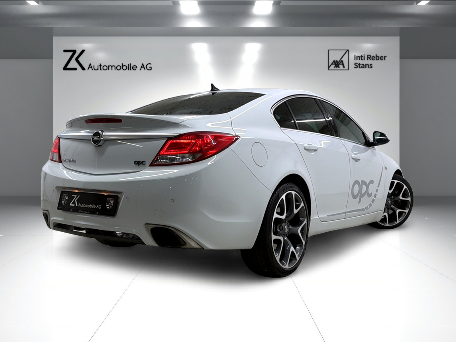 OPEL Insignia 2.8 Turbo 325PS OPC Olympic White 4WD / OPC Recaro Sportledersitze / Glasdach / Infinity Sound /-image-1
