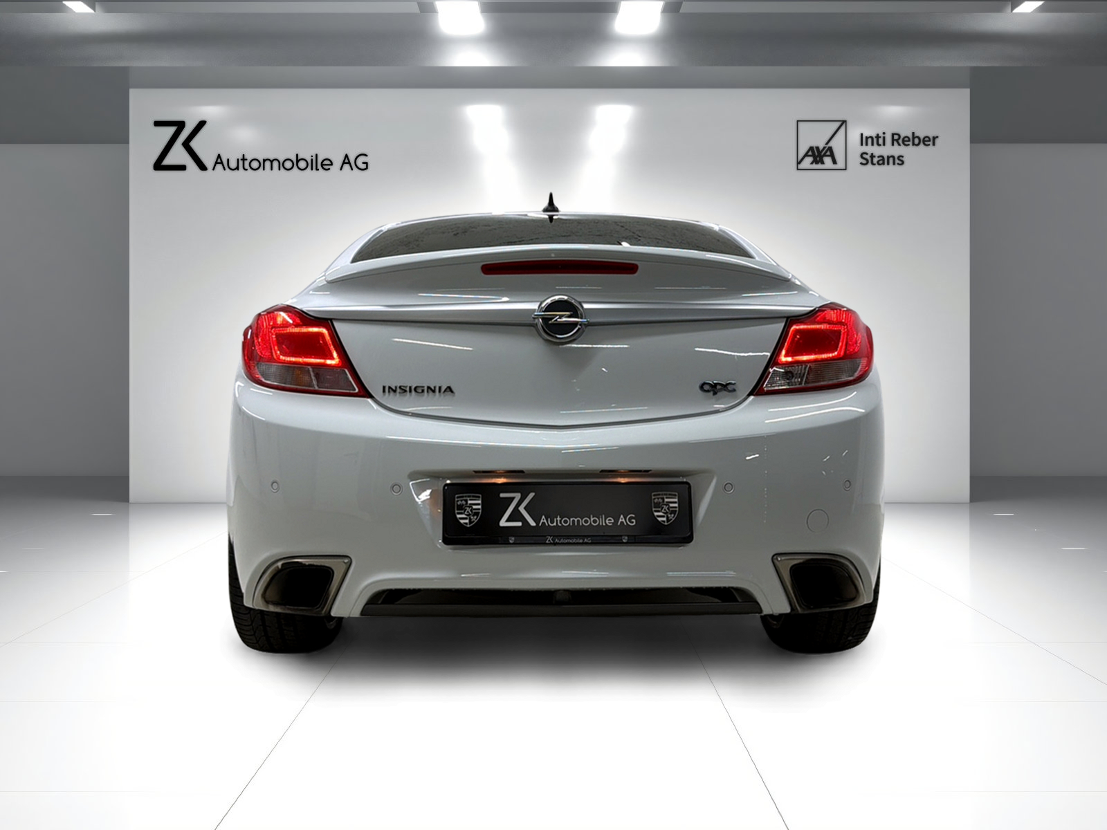 OPEL Insignia 2.8 Turbo 325PS OPC Olympic White 4WD / OPC Recaro Sportledersitze / Glasdach / Infinity Sound /-image-4