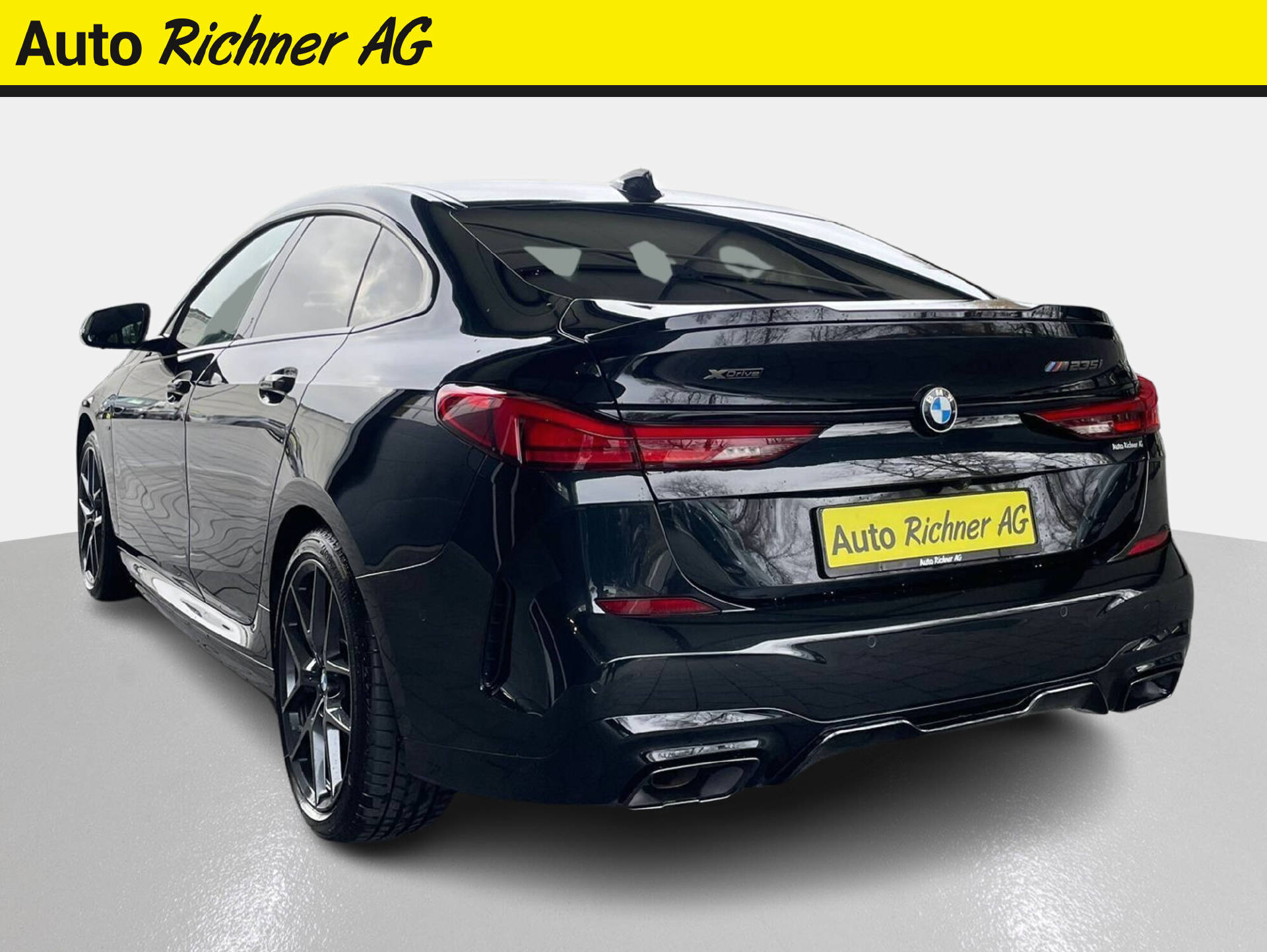 BMW M235i xDrive Gran Coupé-image-4