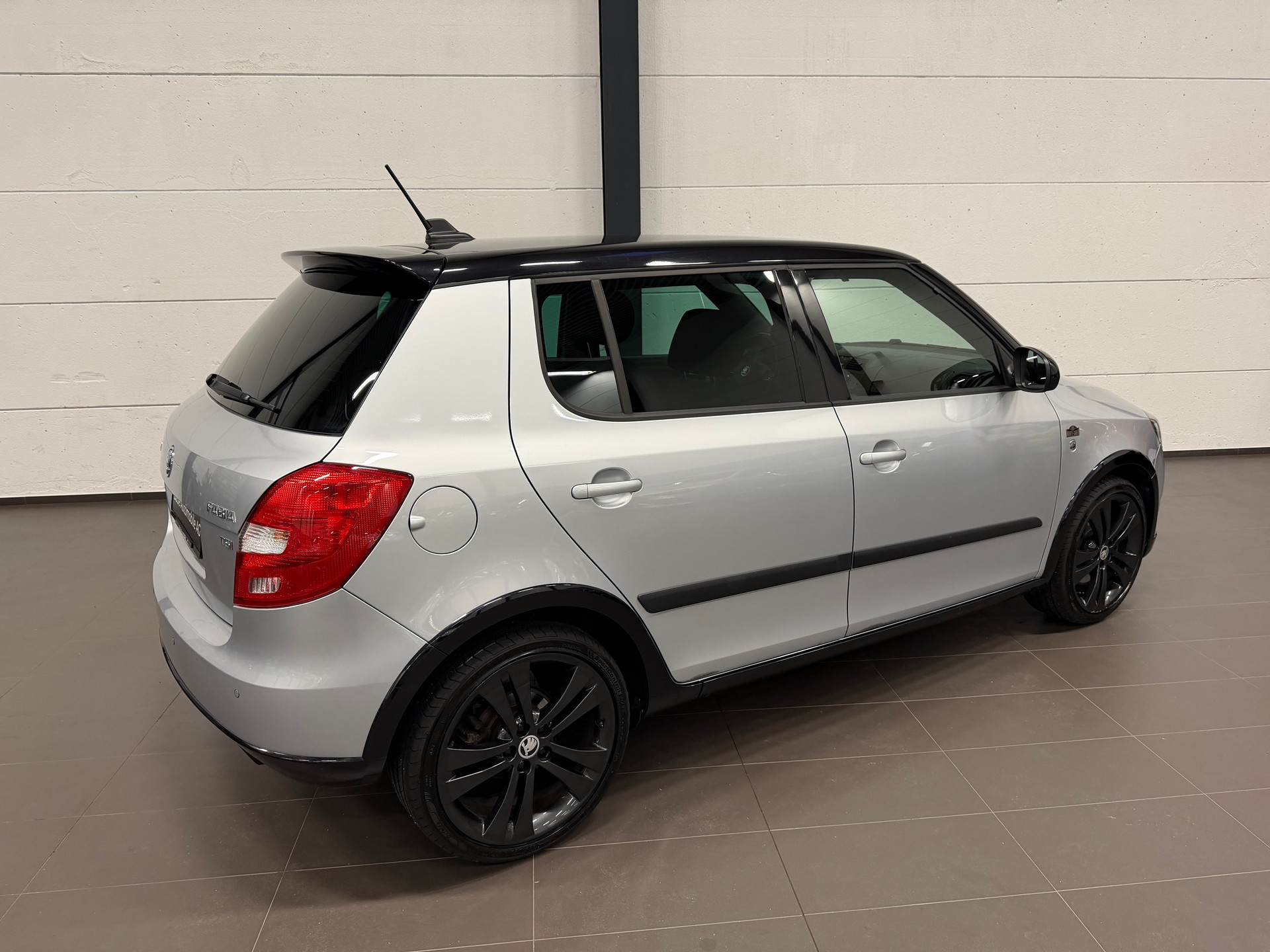 SKODA Fabia 1.2 TSI Monte Carlo Edition DSG-image-9