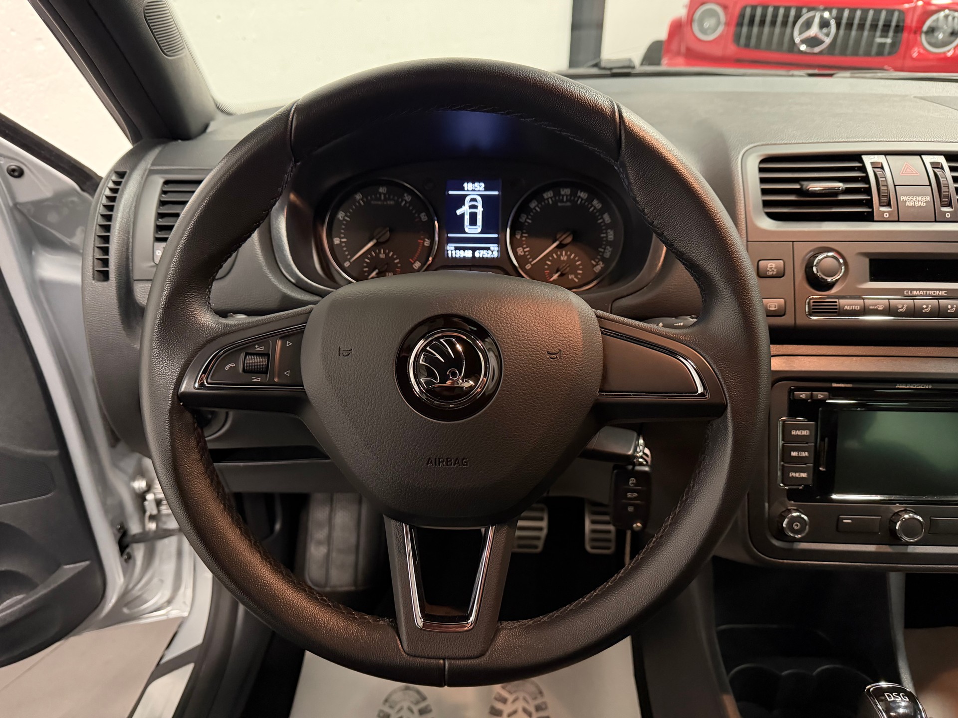 SKODA Fabia 1.2 TSI Monte Carlo Edition DSG-image-24