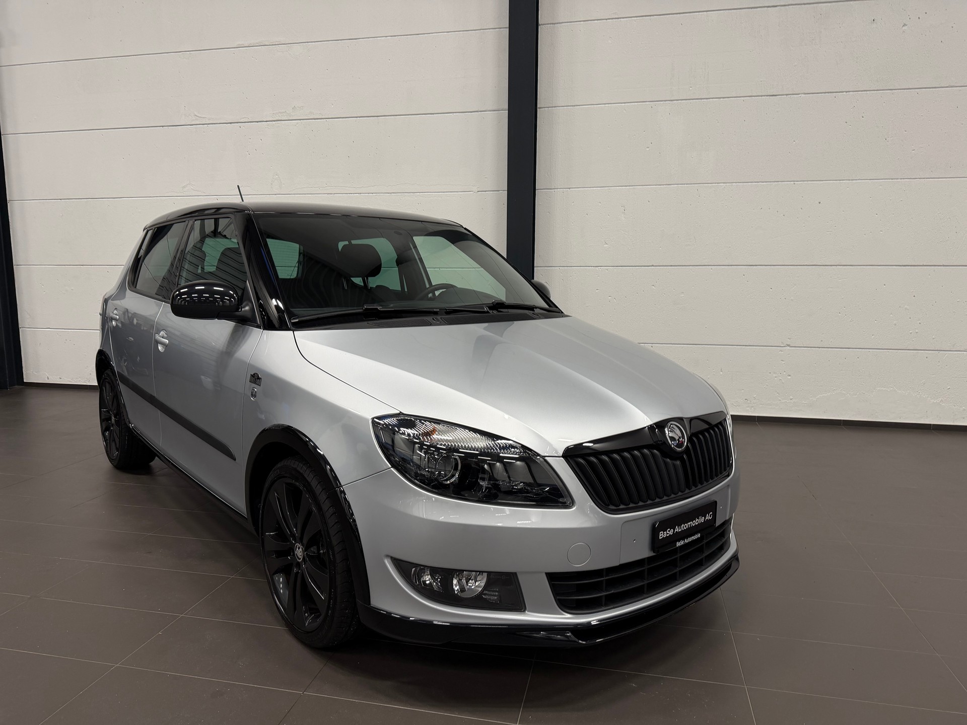 SKODA Fabia 1.2 TSI Monte Carlo Edition DSG-image-1