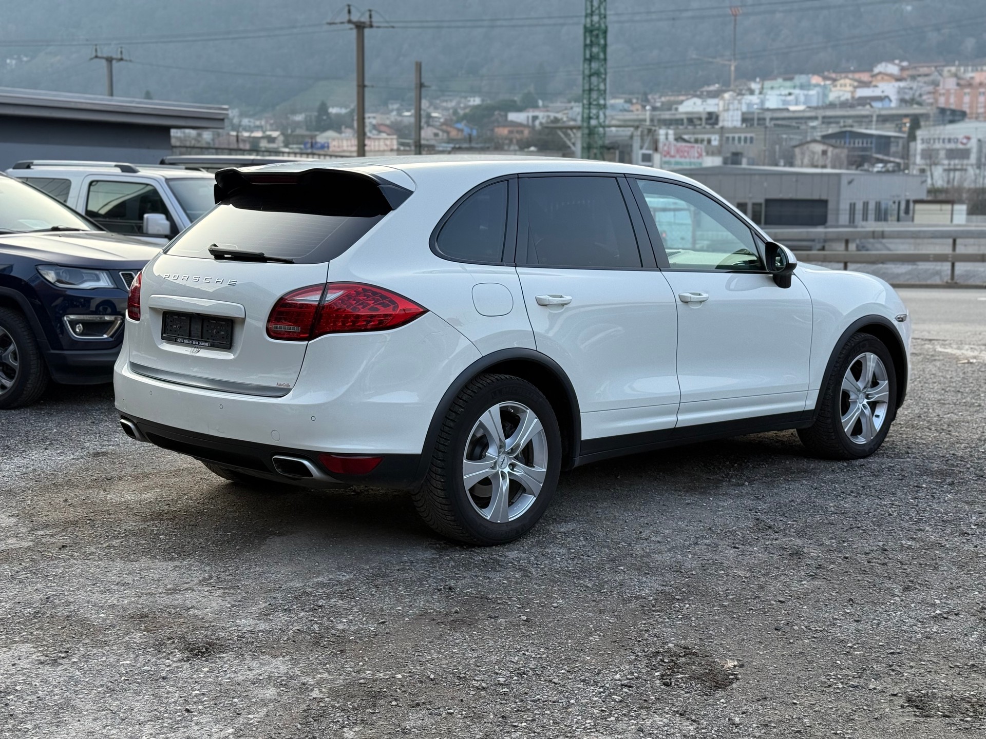 PORSCHE Cayenne Diesel-image-2