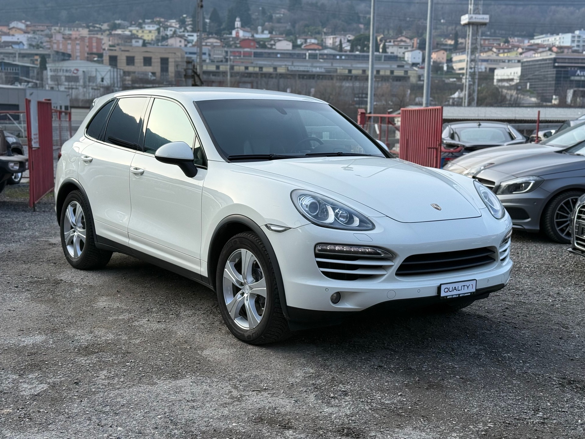 PORSCHE Cayenne Diesel-image-1