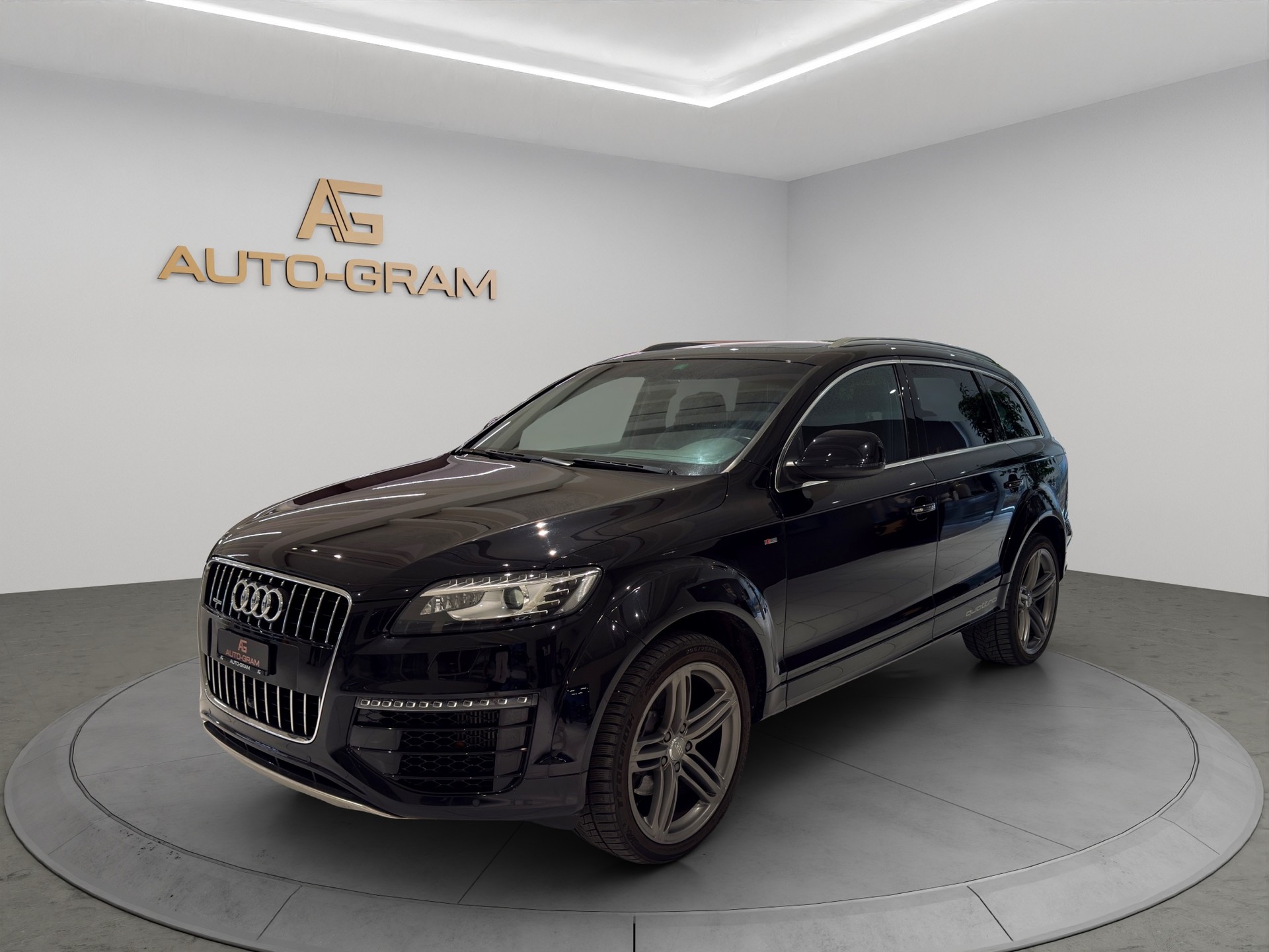AUDI Q7 3.0 TDI quattro tiptronic-image-0