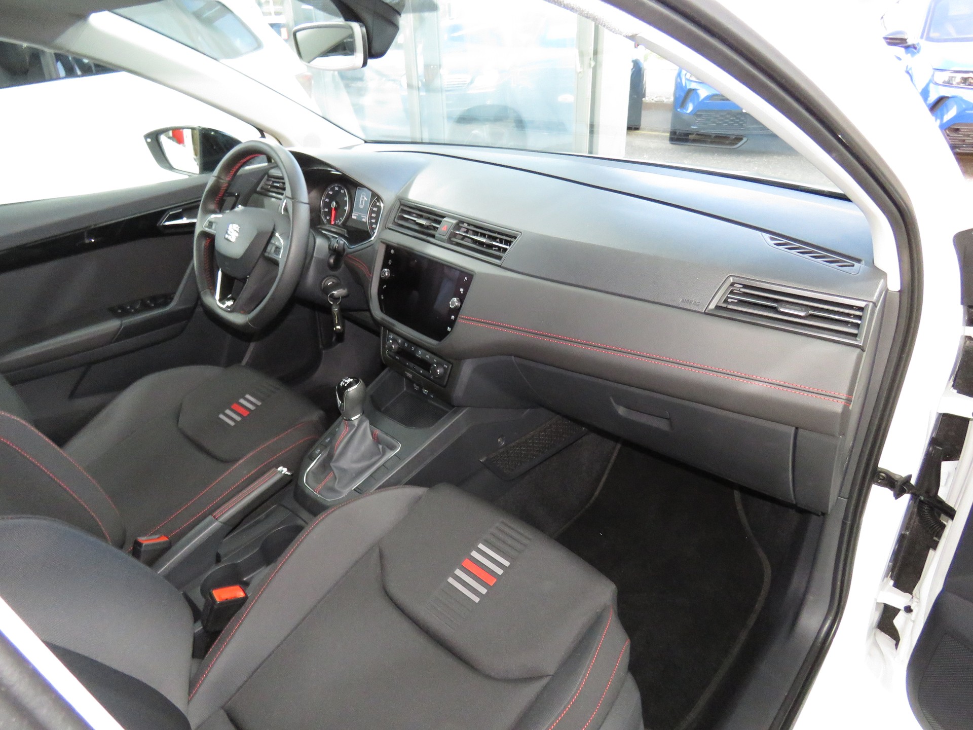 SEAT Ibiza 1.0 EcoTSI FR-image-10