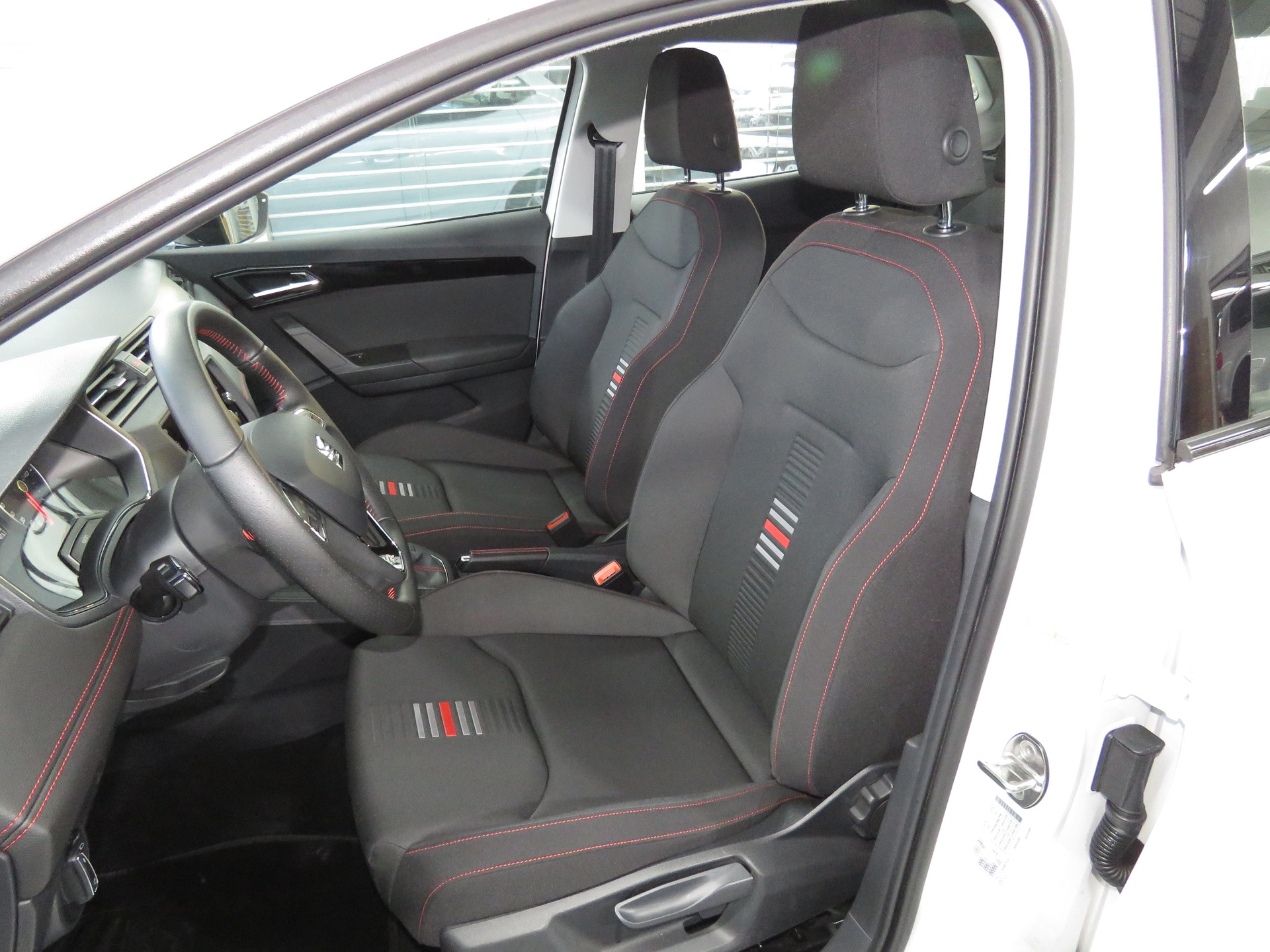 SEAT Ibiza 1.0 EcoTSI FR-image-7
