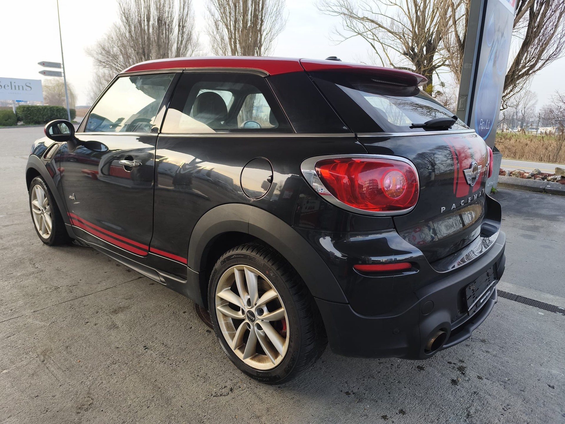 MINI Paceman John Cooper Works ALL4-image-2