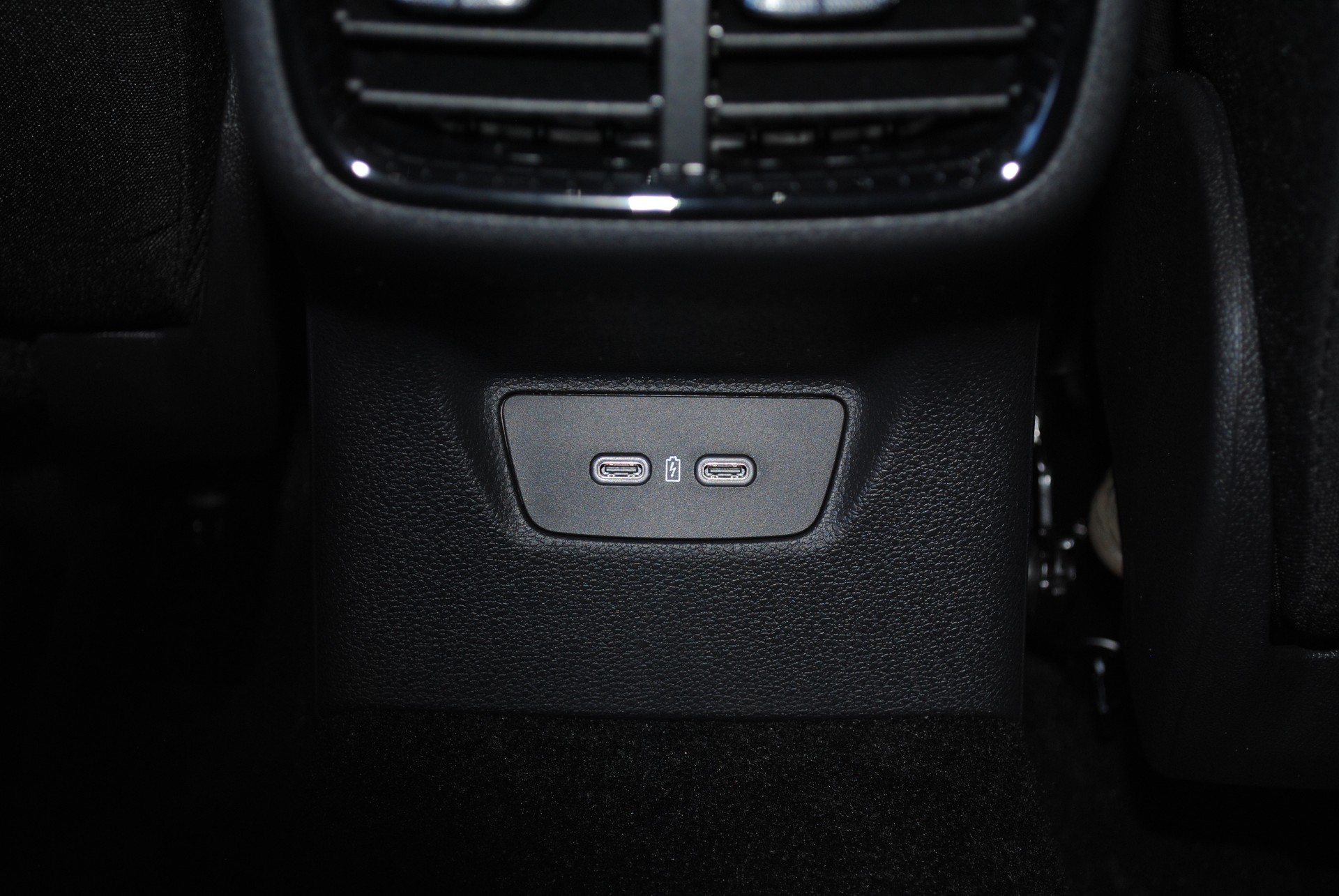 SKODA Fabia 1.5 TSI 130 DSG-image-18