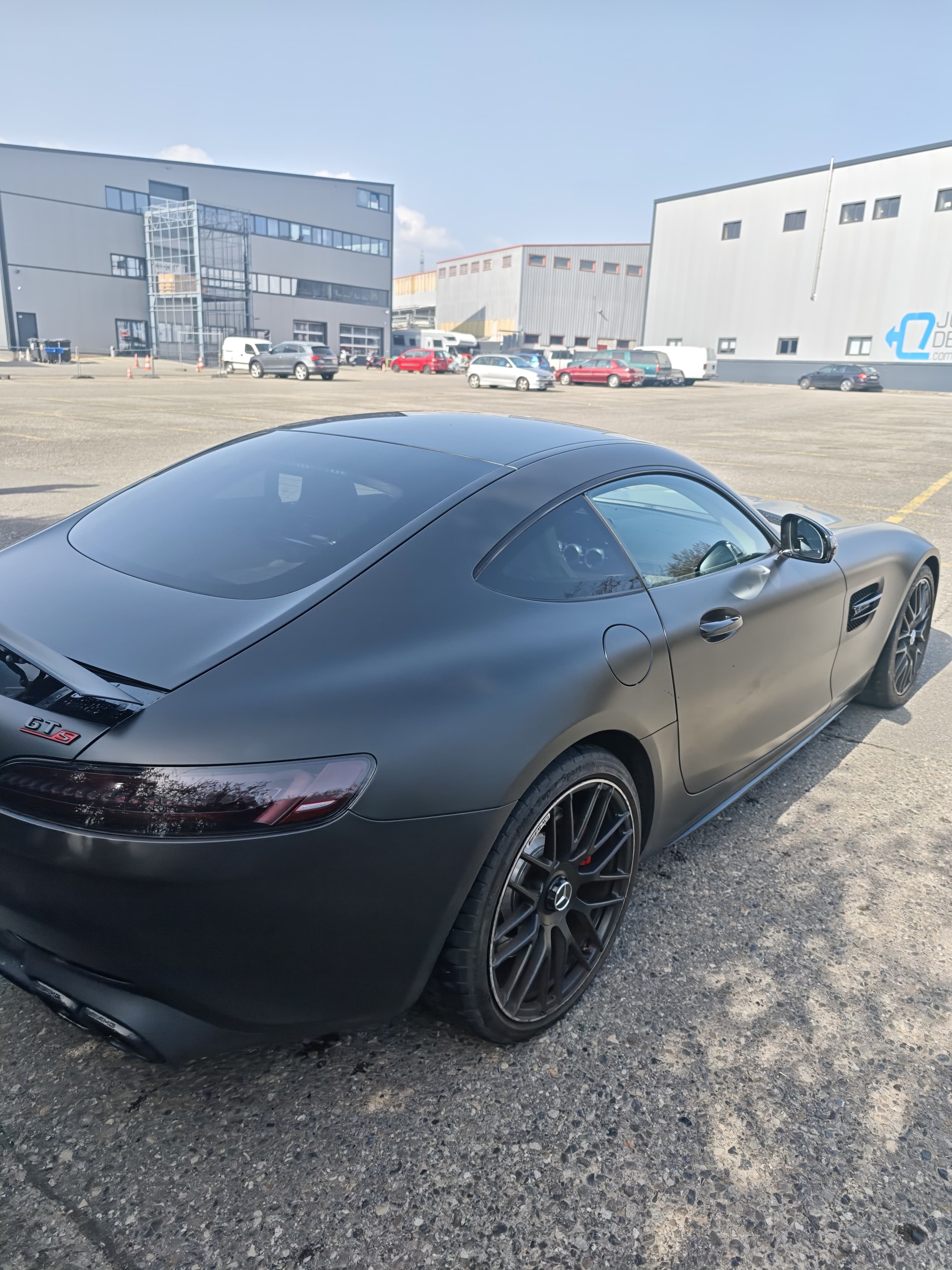 MERCEDES-BENZ AMG GT S Speedshift DCT-image-3