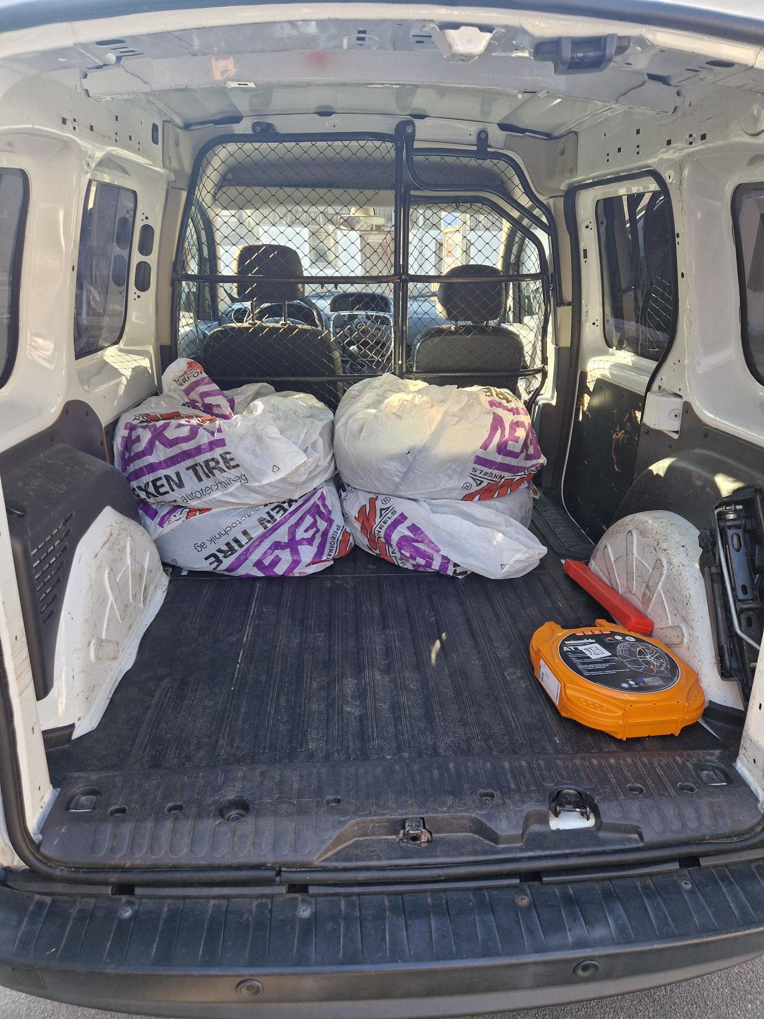 RENAULT Kangoo Medium dCi 110 ENERGY Business-image-9