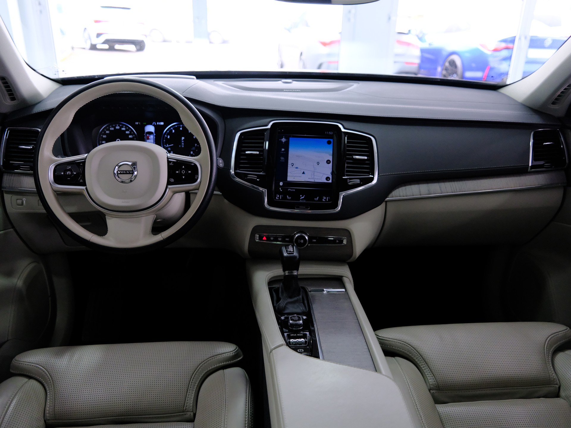 VOLVO XC90 T6 AWD Inscription Geartronic-image-13
