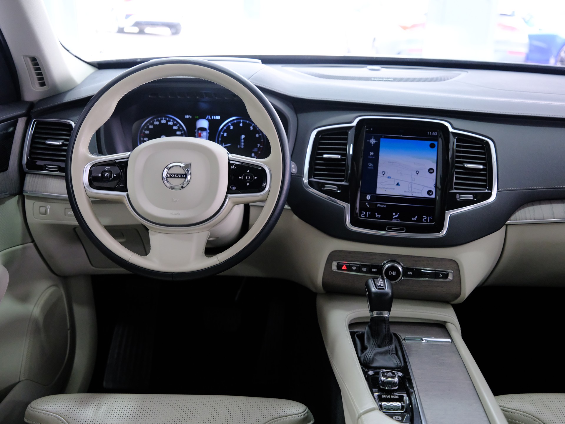VOLVO XC90 T6 AWD Inscription Geartronic-image-12