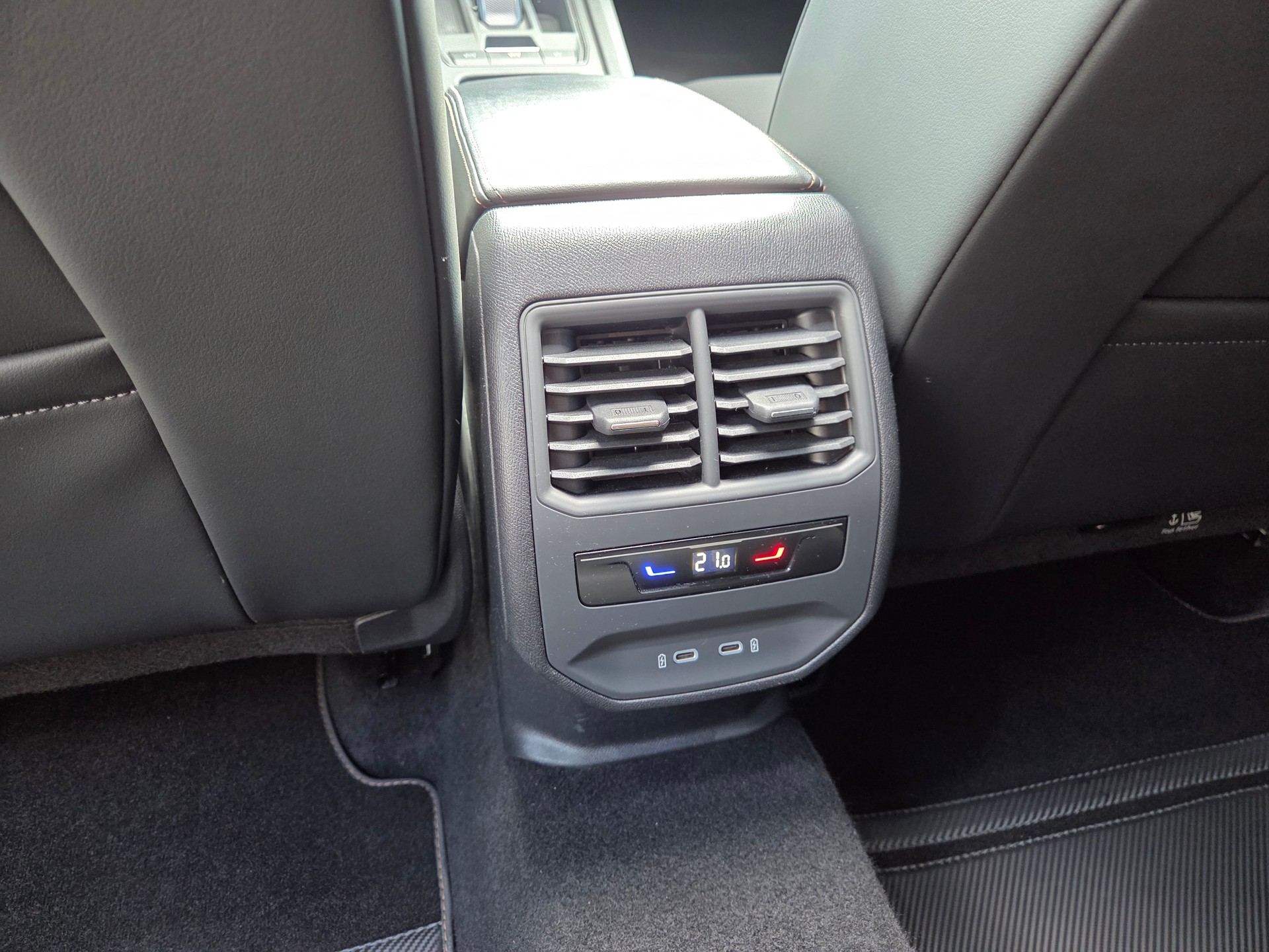 CUPRA Formentor 2.0TSI VZ 4Drive DSG-image-22