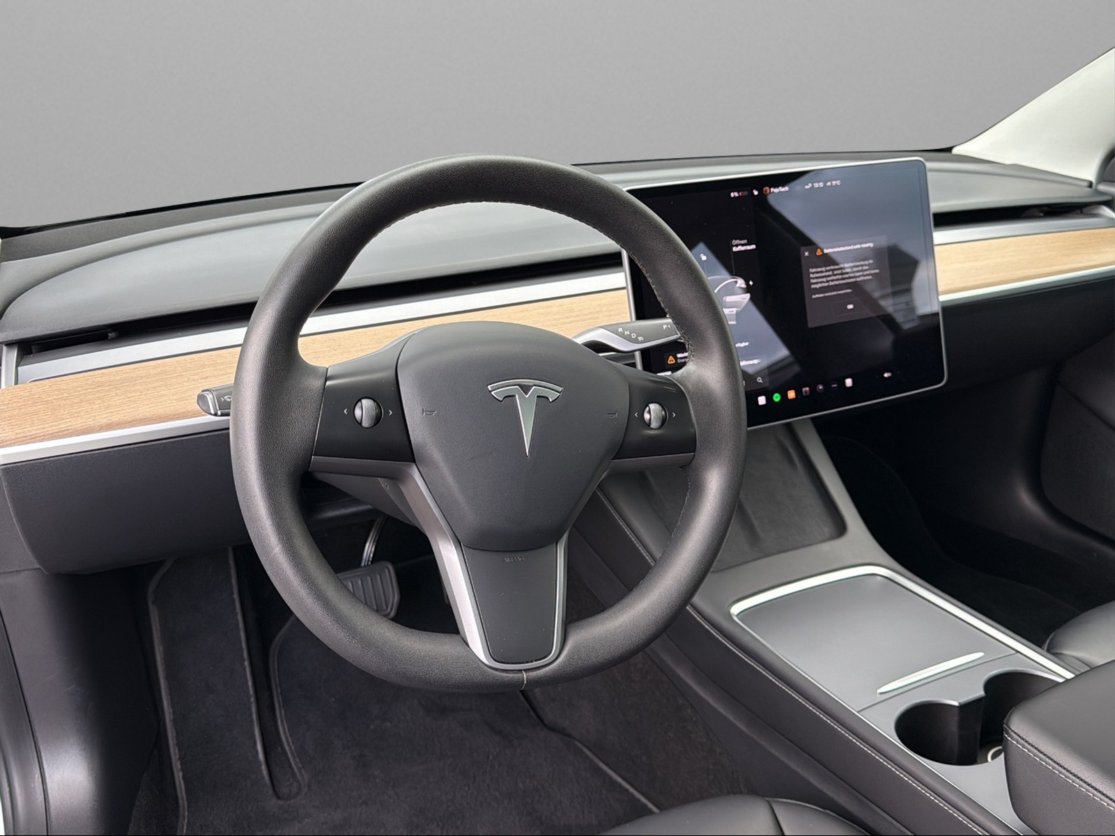 TESLA Model 3 Long Range Dual Motor AWD-image-10
