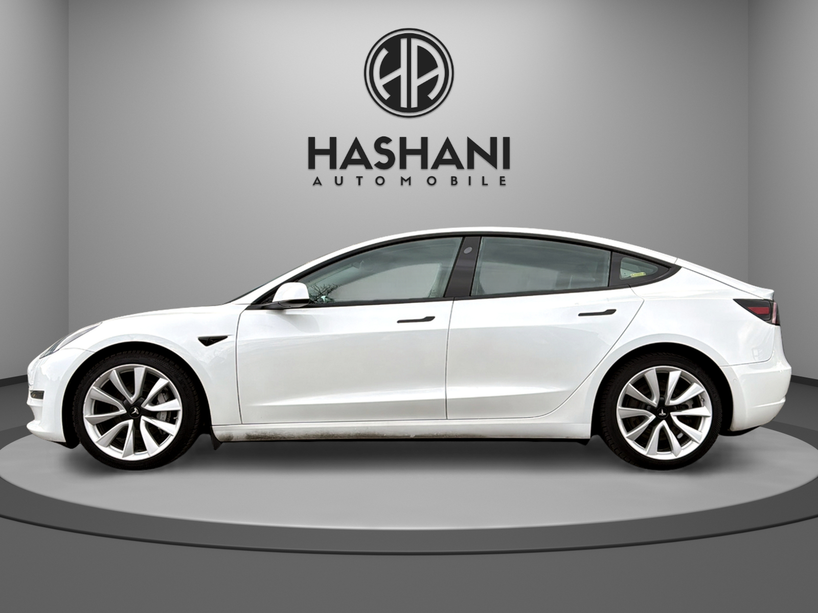 TESLA Model 3 Long Range Dual Motor AWD-image-9