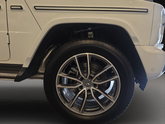 MERCEDES-BENZ G 450d 9G-Tronic-image-5