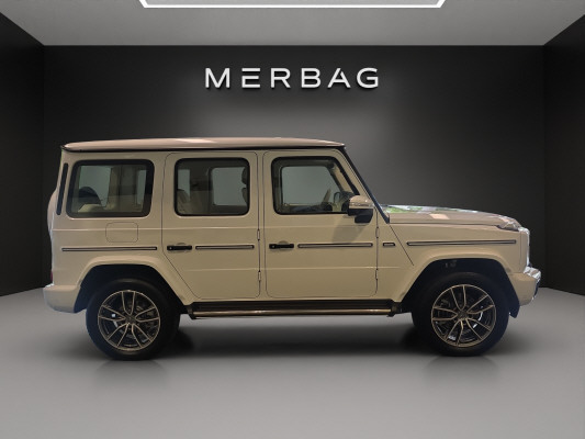 MERCEDES-BENZ G 450d 9G-Tronic-image-2