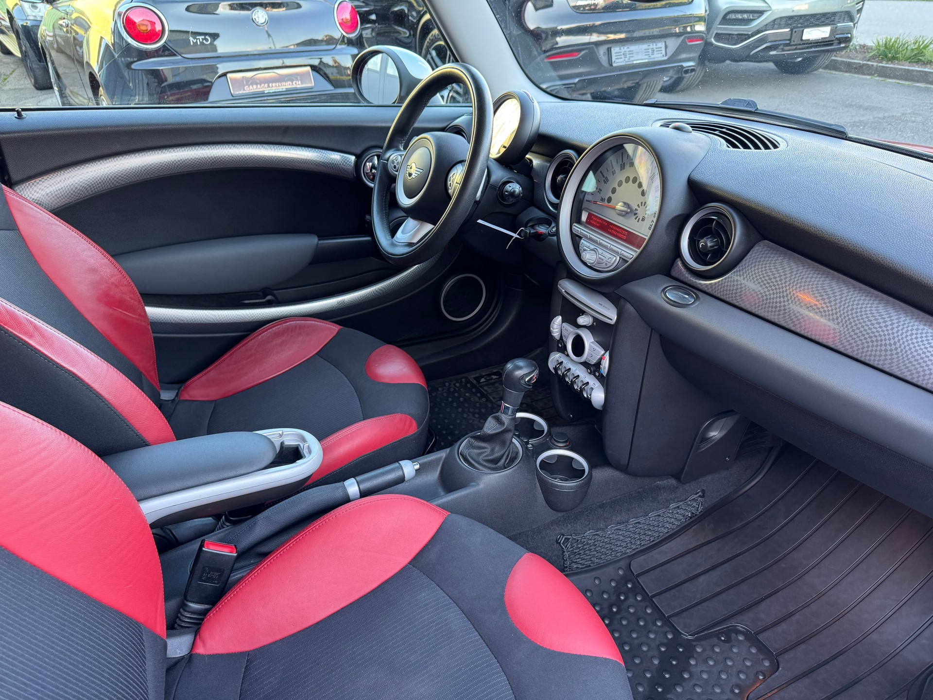 MINI Clubman Cooper S Steptronic-image-13