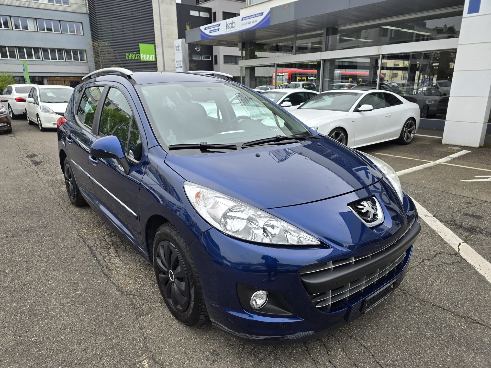 PEUGEOT 207 SW 1.4 16V Active-image-2
