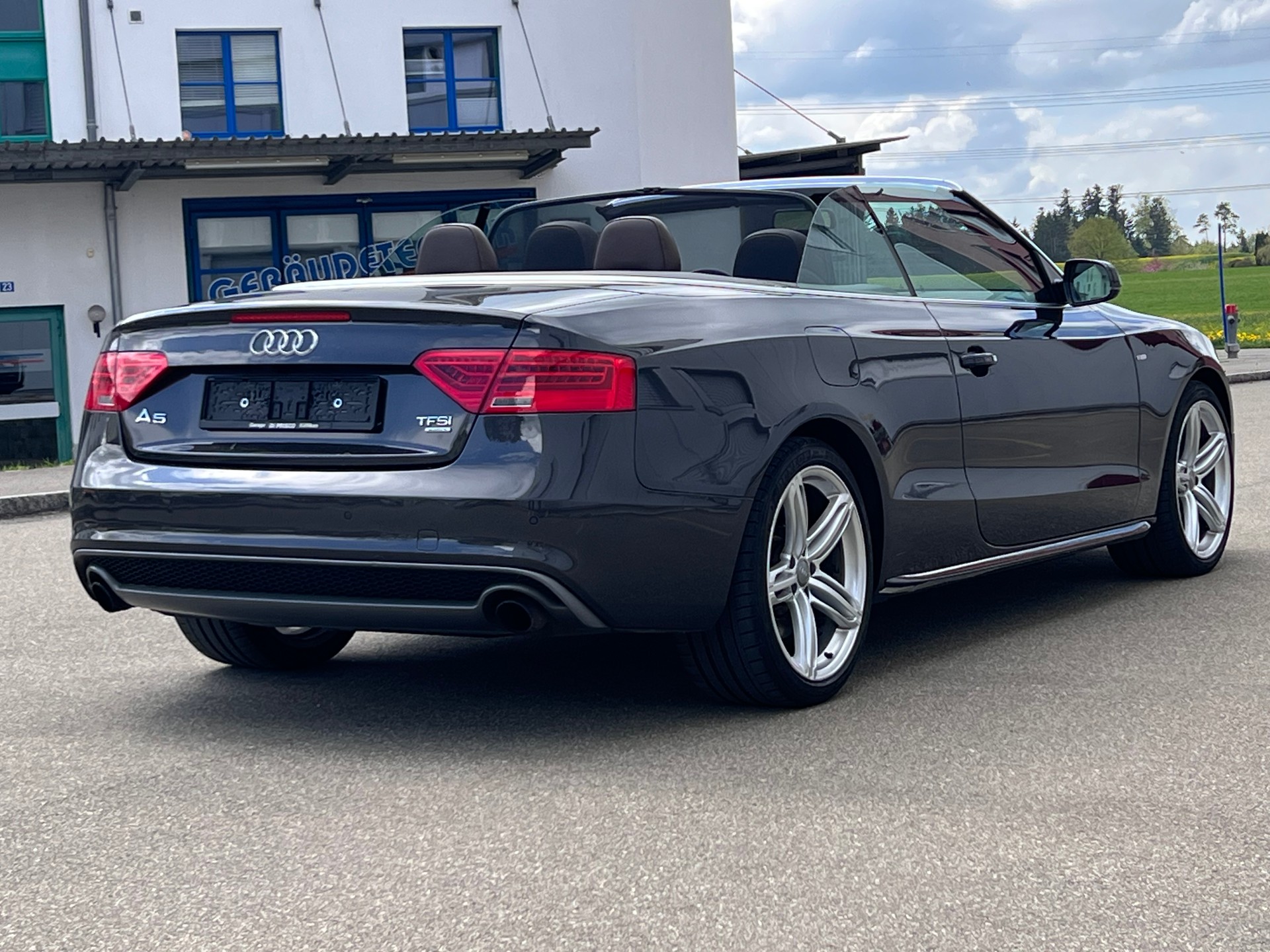 AUDI A5 Cabriolet 3.0 TFSI quattro S-tronic-image-2