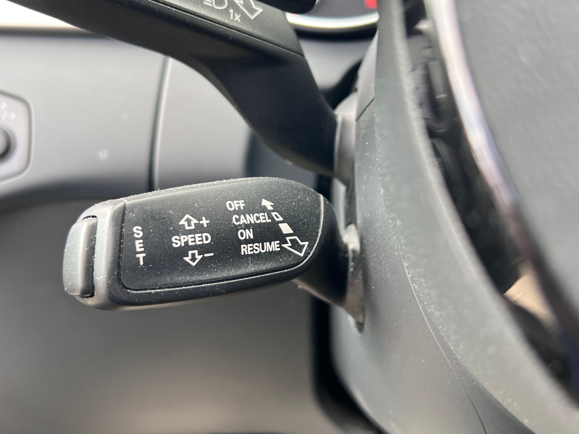 AUDI A5 Cabriolet 3.0 TFSI quattro S-tronic-image-21