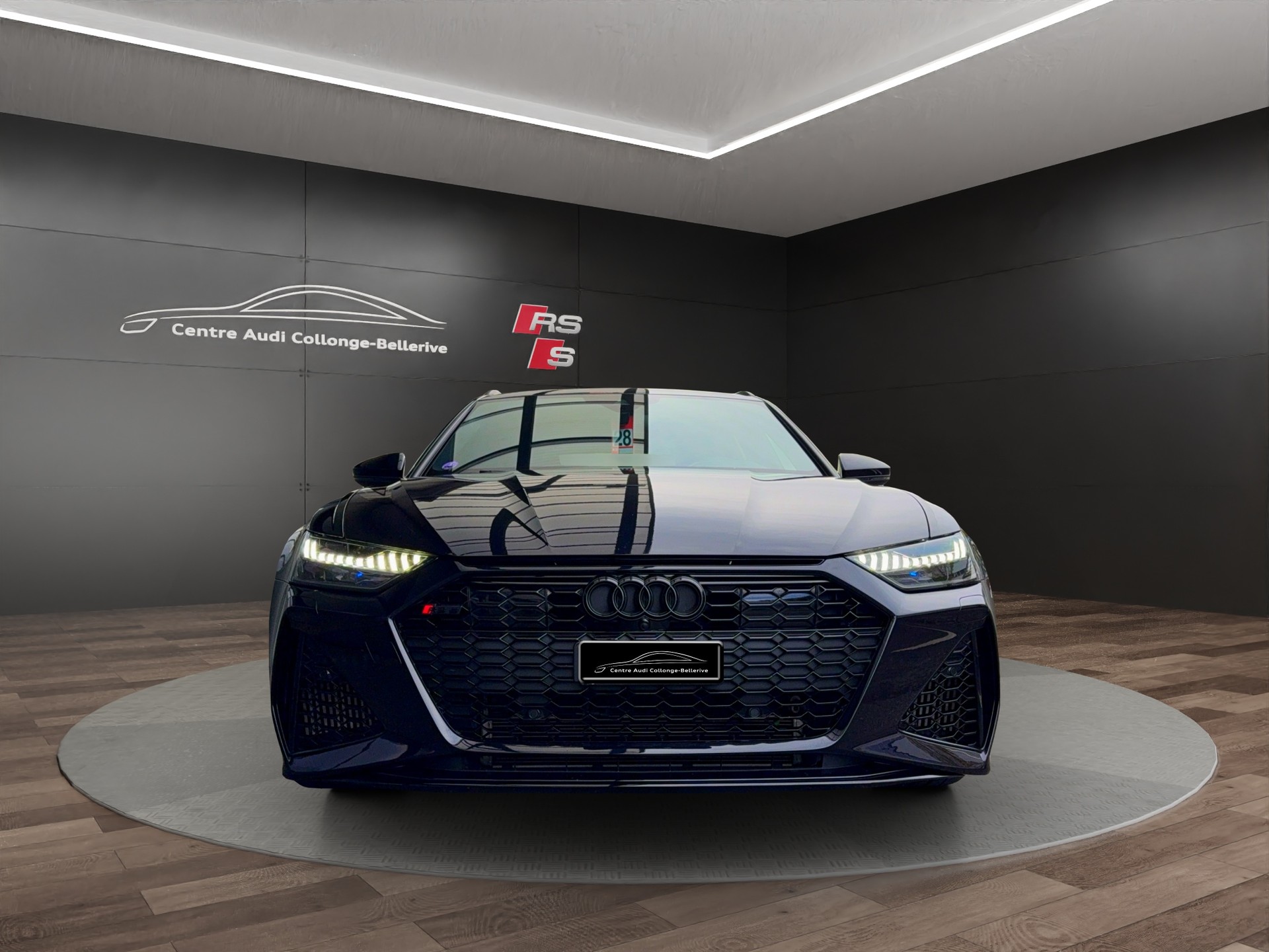 AUDI RS6 Avant 4.0 TFSI V8 quattro-showroom-element-1
