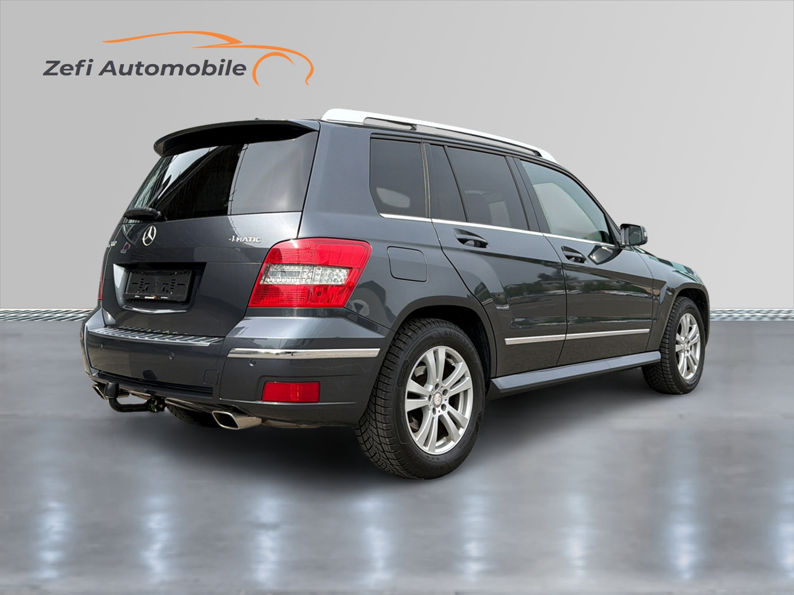 MERCEDES-BENZ GLK 300 (280) 4Matic 7G-Tronic-image-3