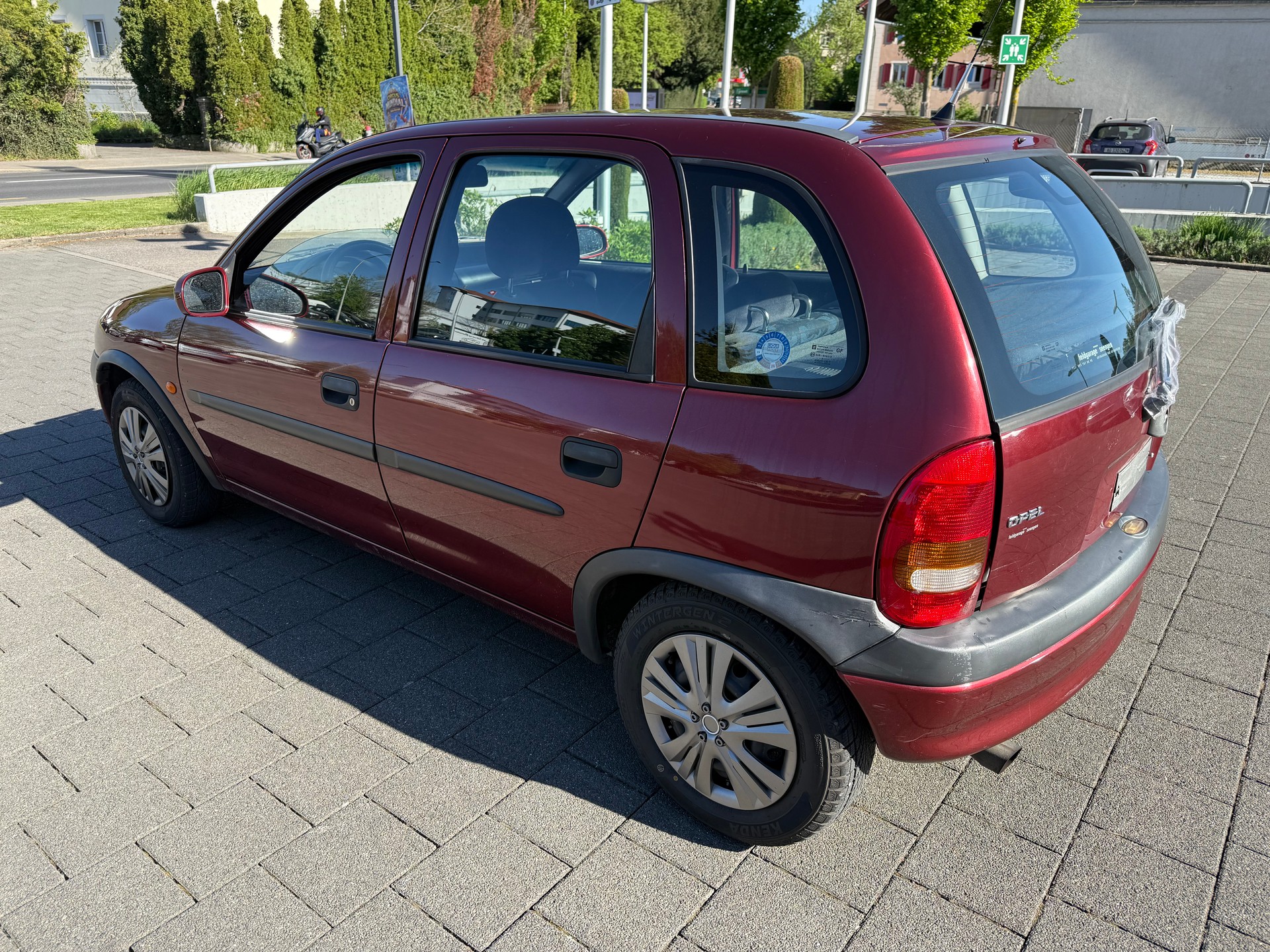 OPEL Corsa 1.4 16V Swing S-Tec-image-4
