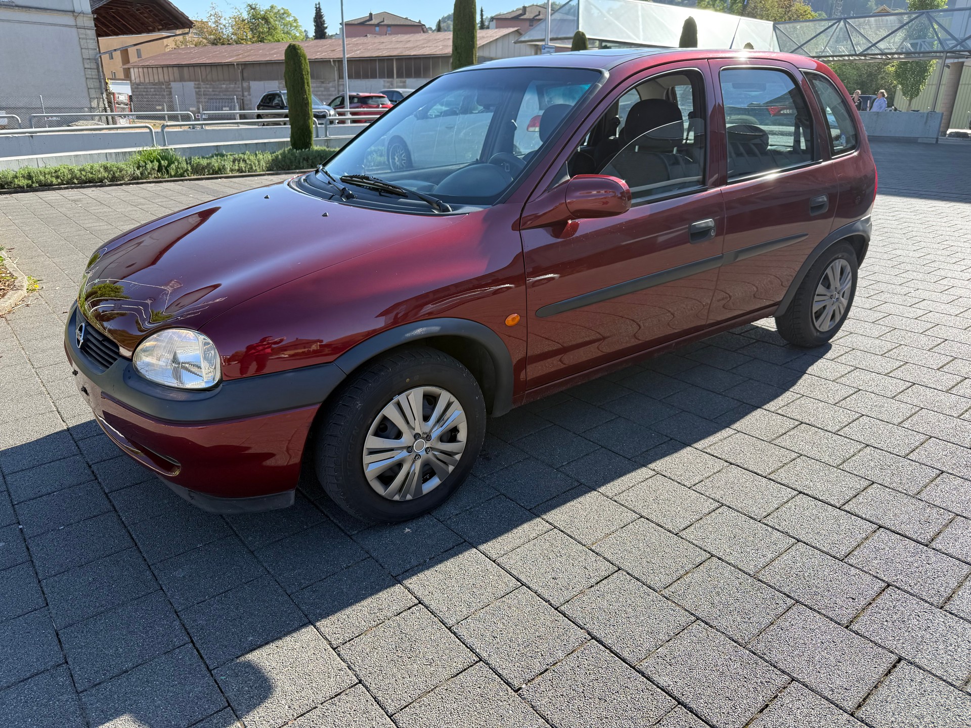 OPEL Corsa 1.4 16V Swing S-Tec-image-2