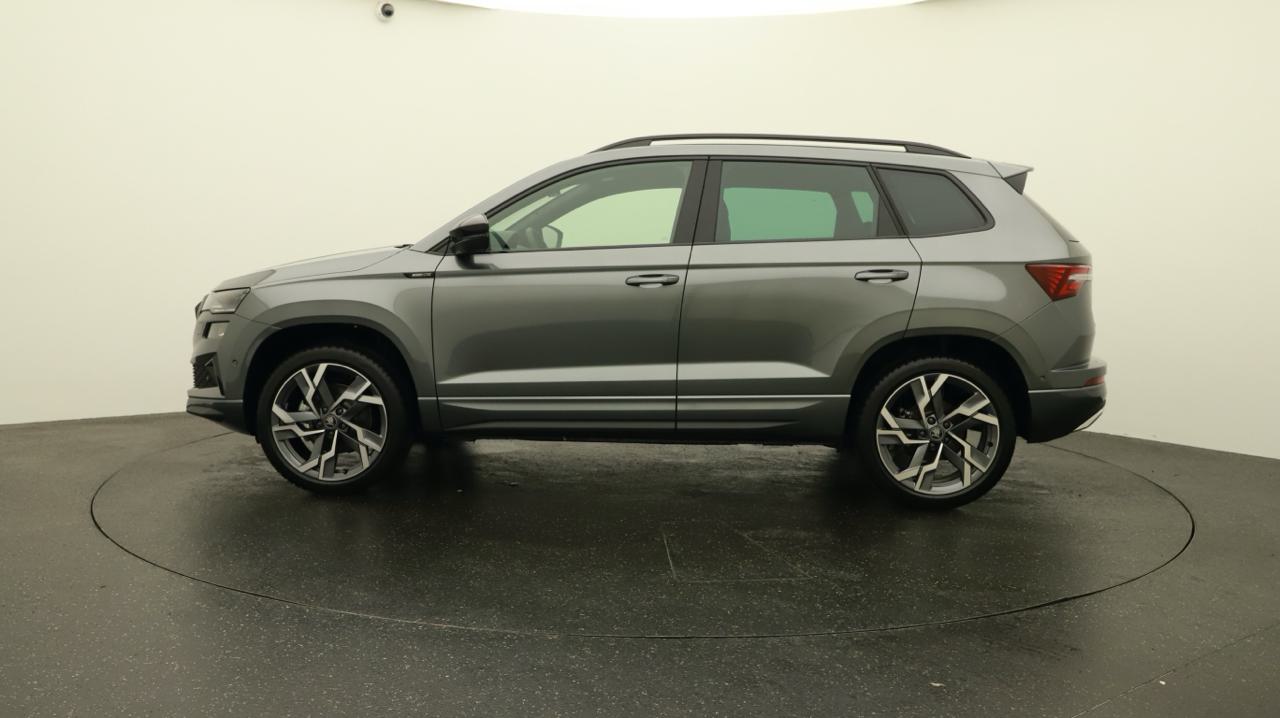 SKODA Karoq 2.0 TDI CR SportLine 4x4-image-1