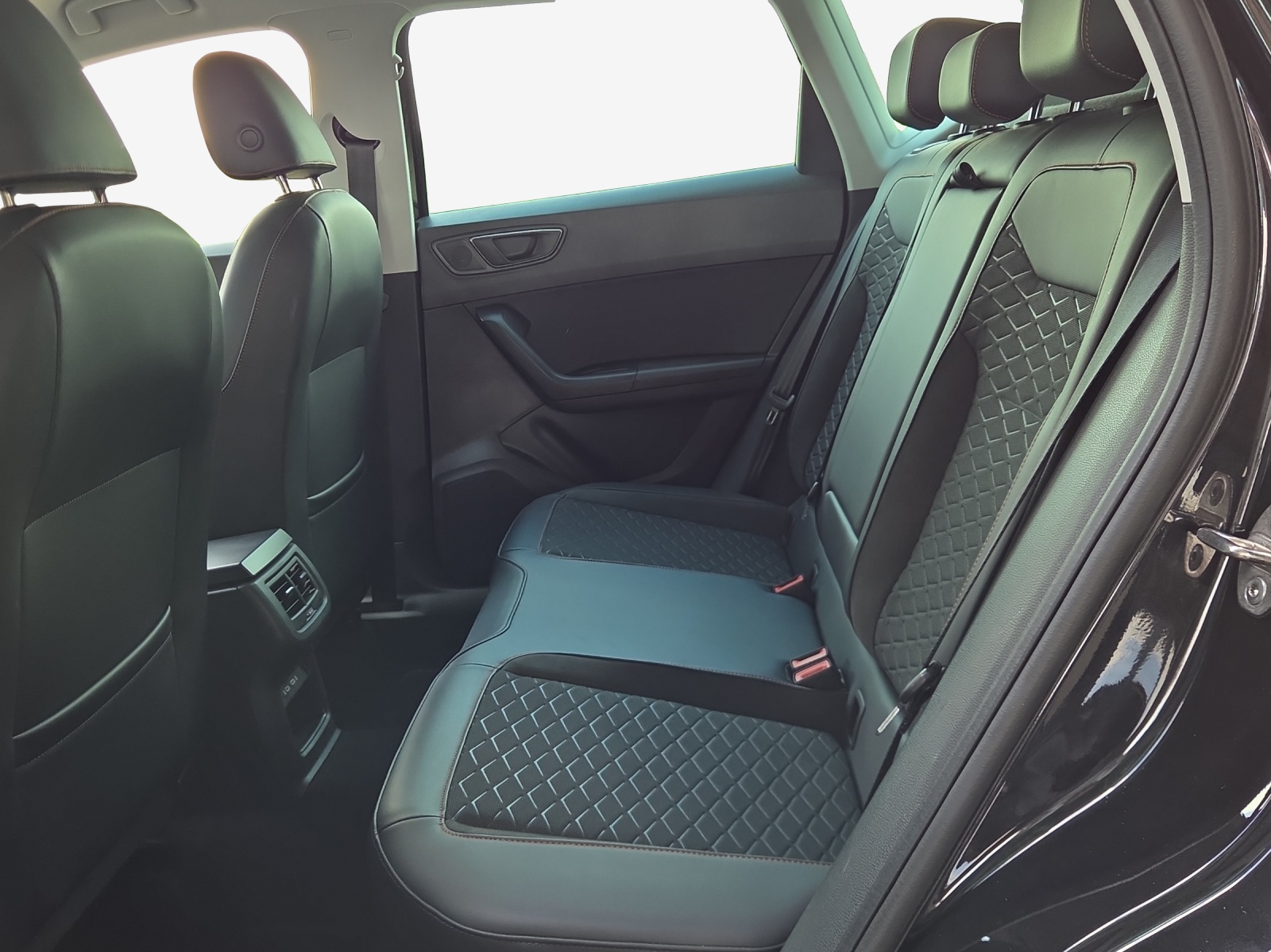 SEAT Ateca 1.5 TSI EVO DSG FR-image-11